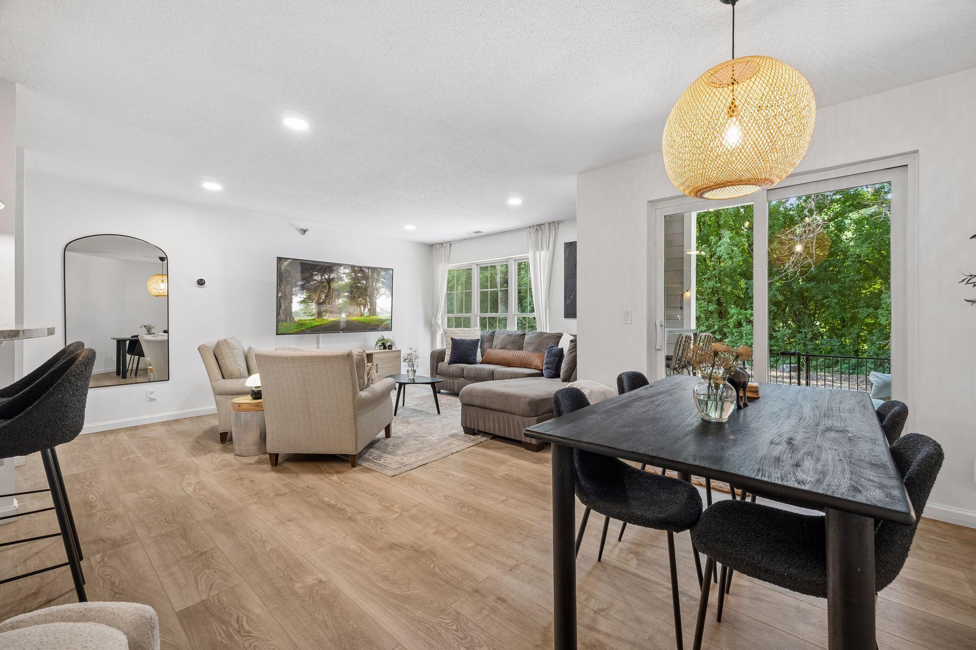 6040 Chasewood Parkway 2 — photo