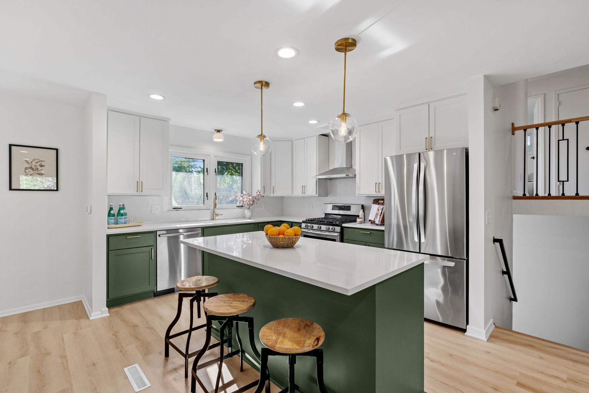 1025 Colby Street — photo