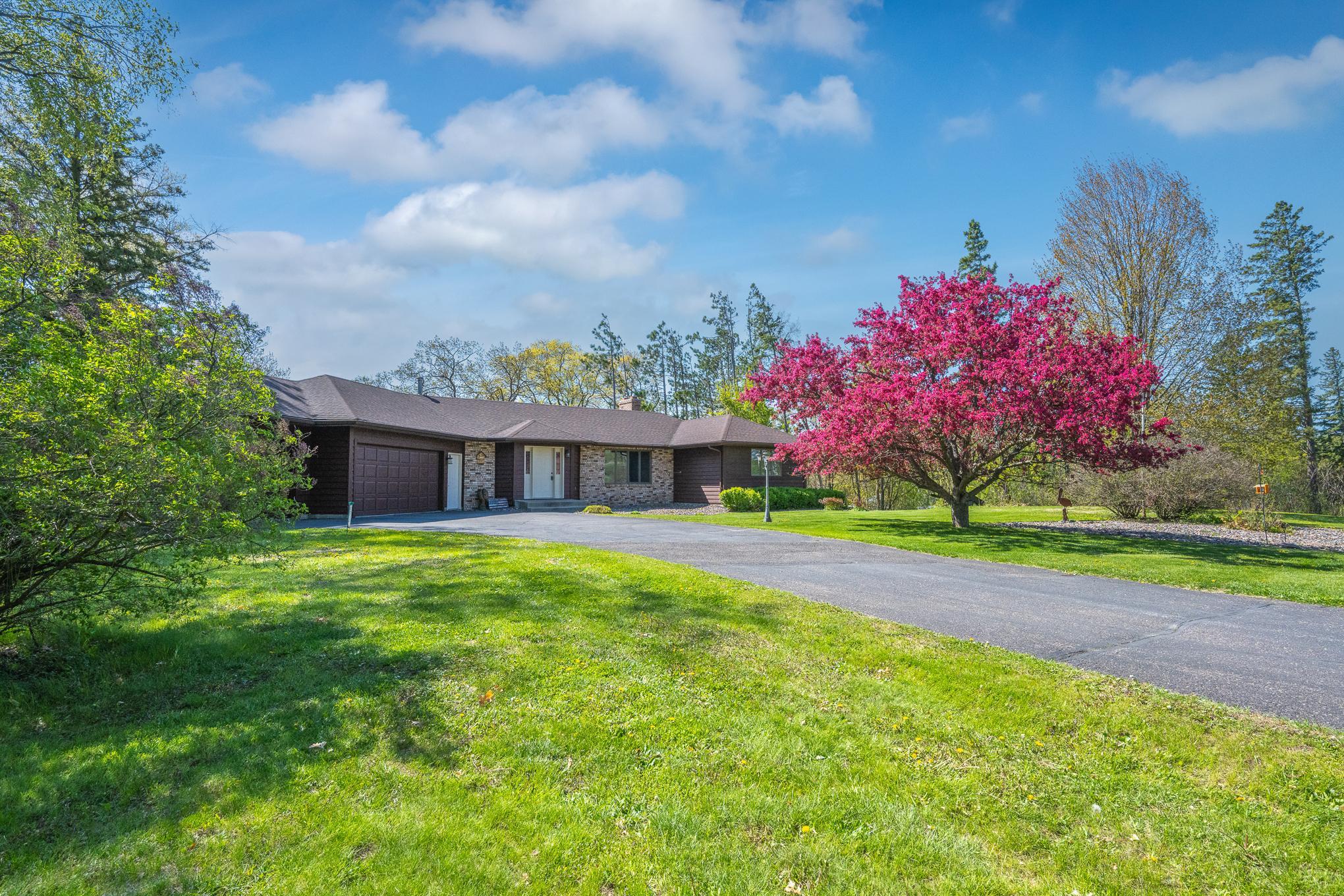 220 W Lower Pine Lake Court — photo