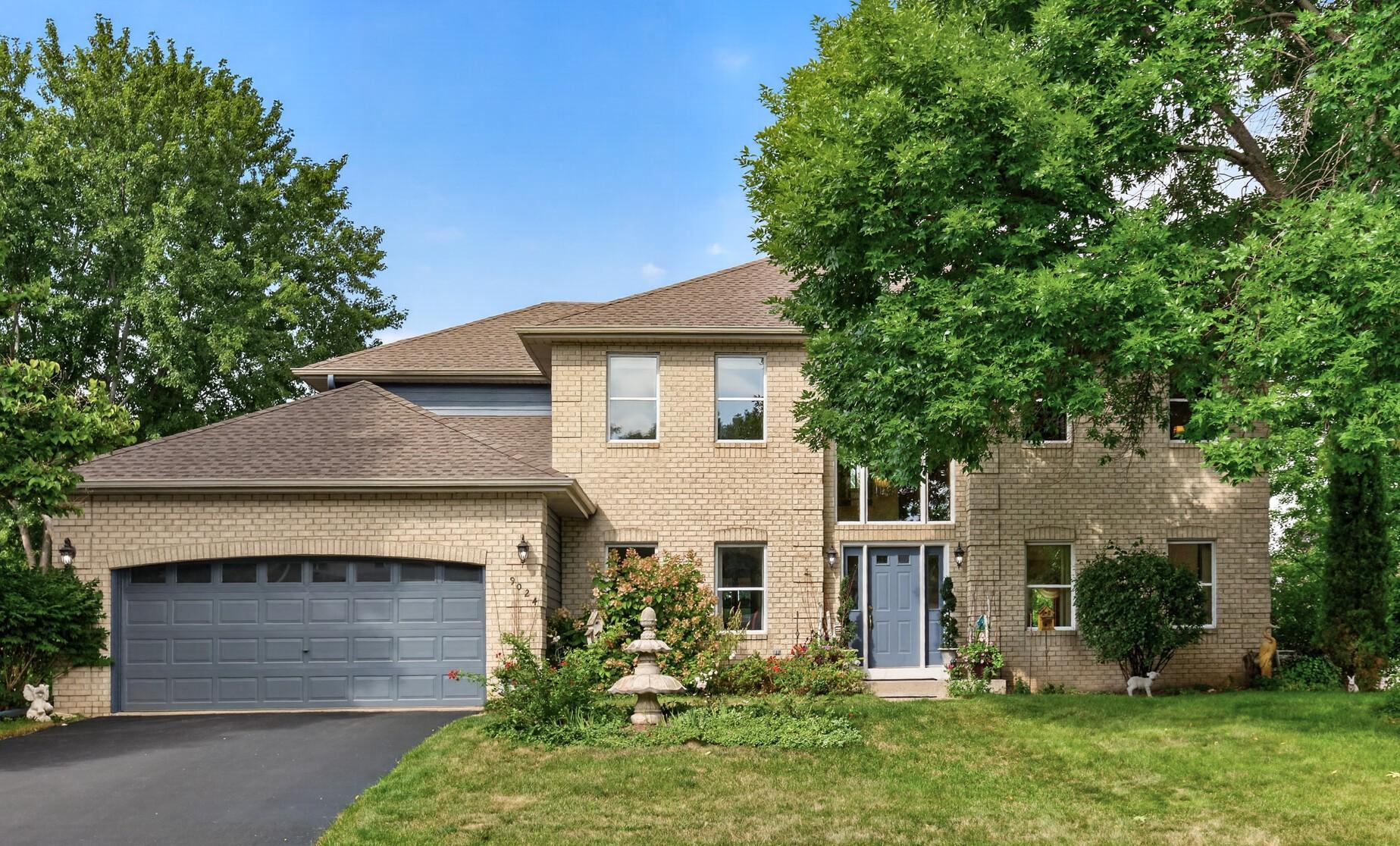9024 Douglas Drive — photo