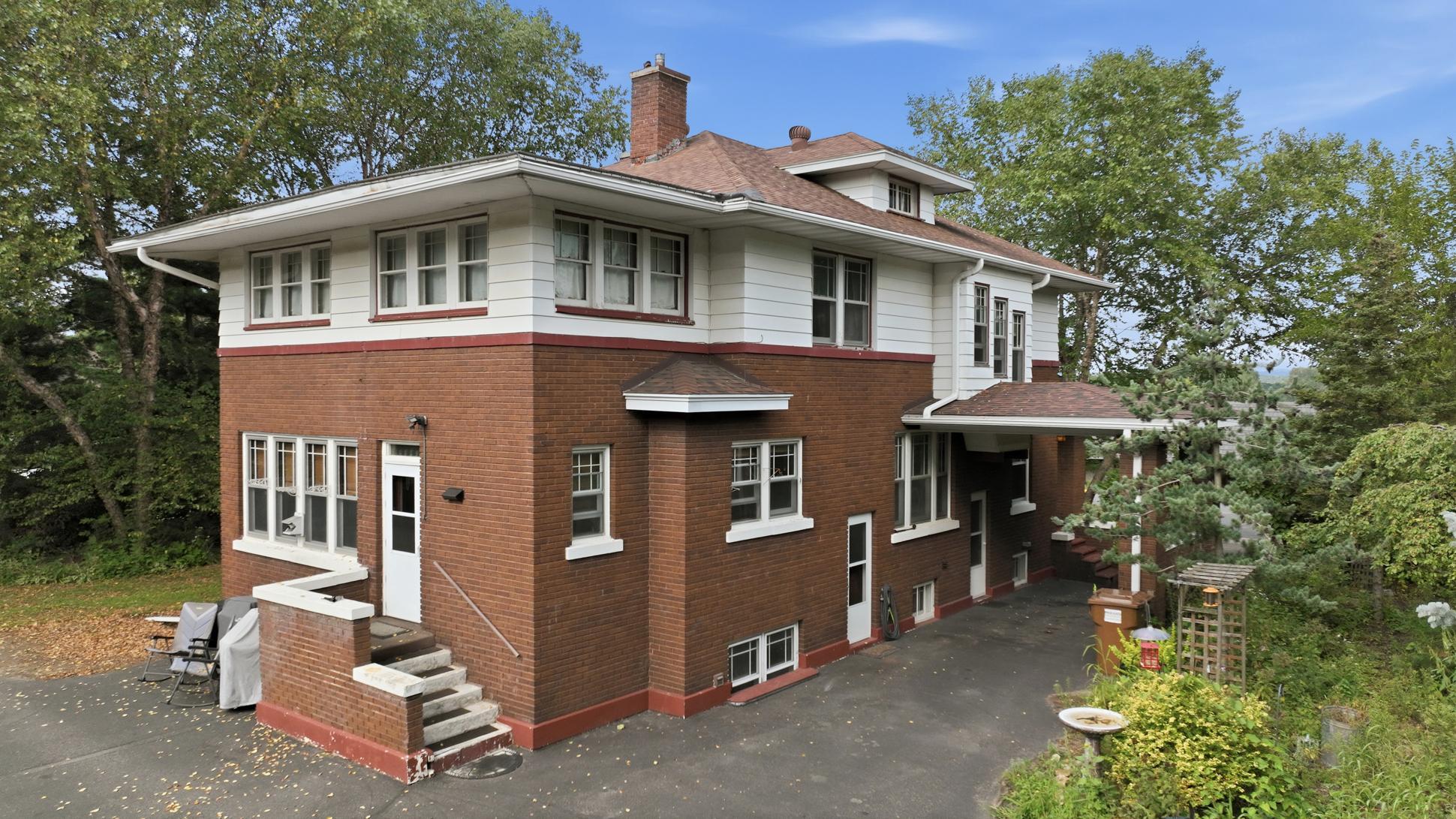 215 W Prospect Street — photo