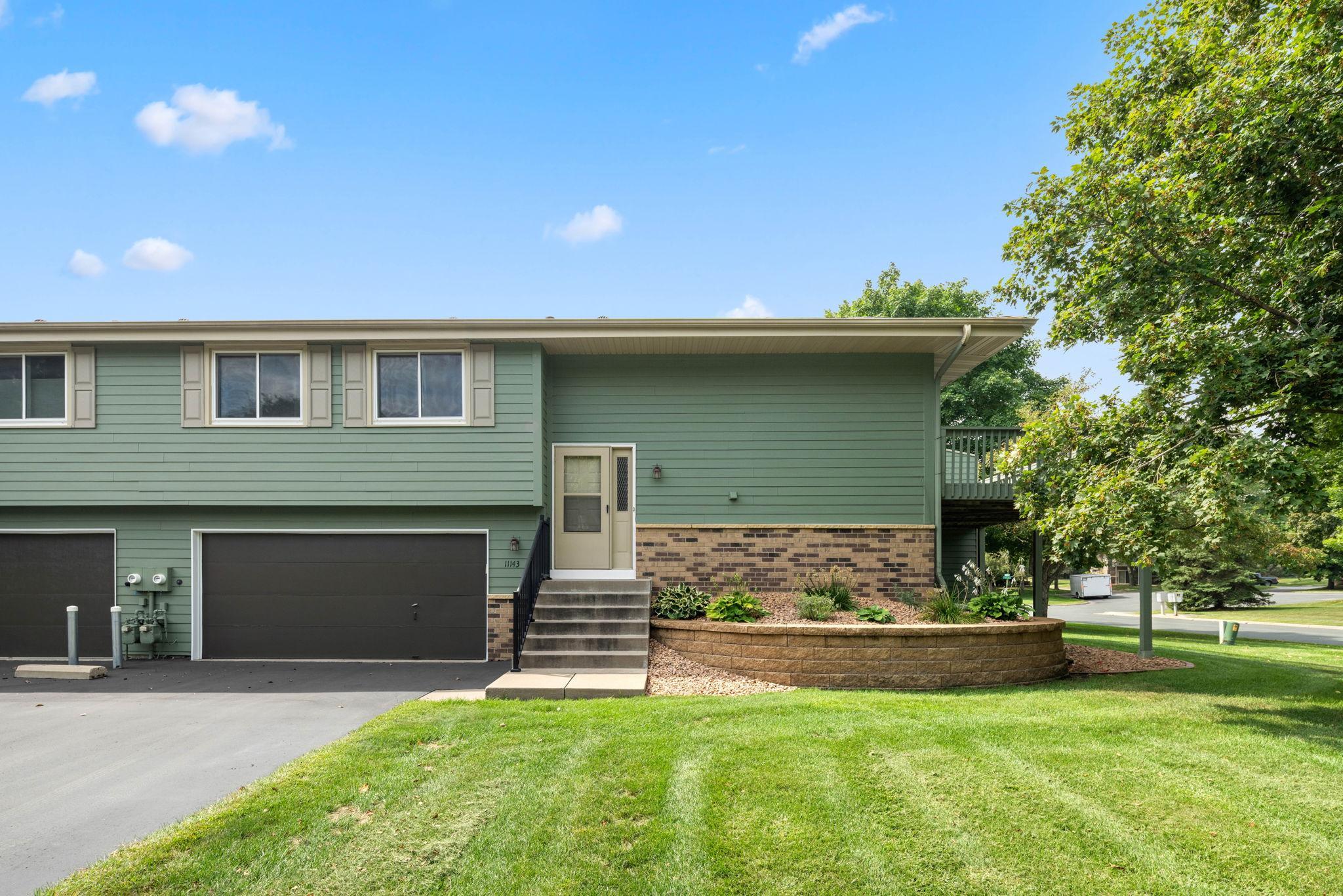 11143 Vessey Circle — photo