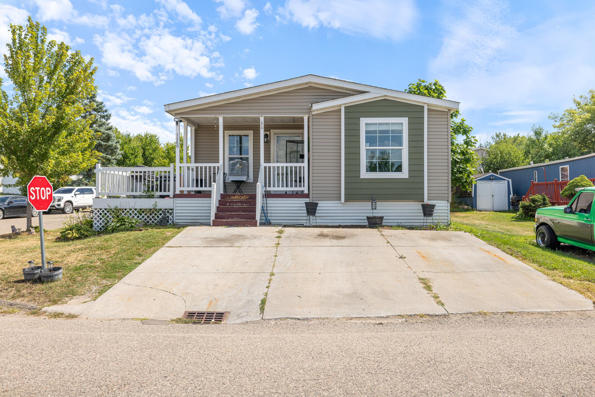 1360 Rolling Hills Drive — photo