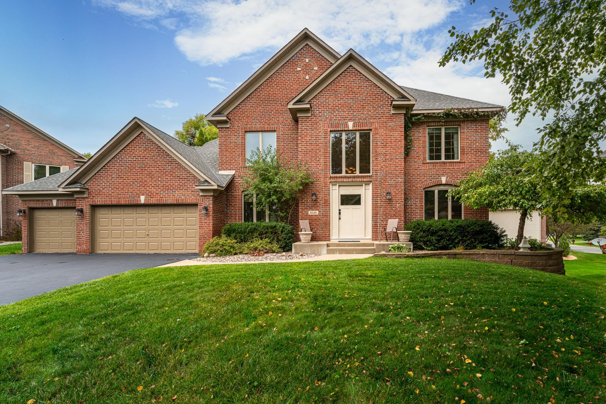 8348 Foxberry Drive — photo