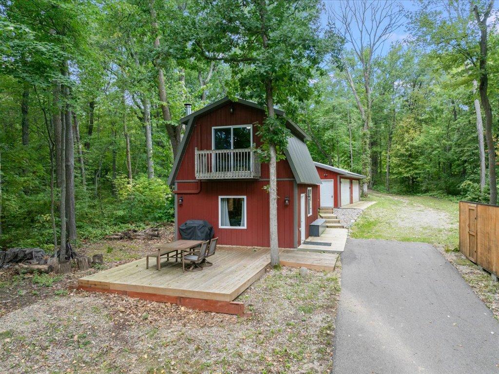 10531 Chippewa Beach Road NW — photo