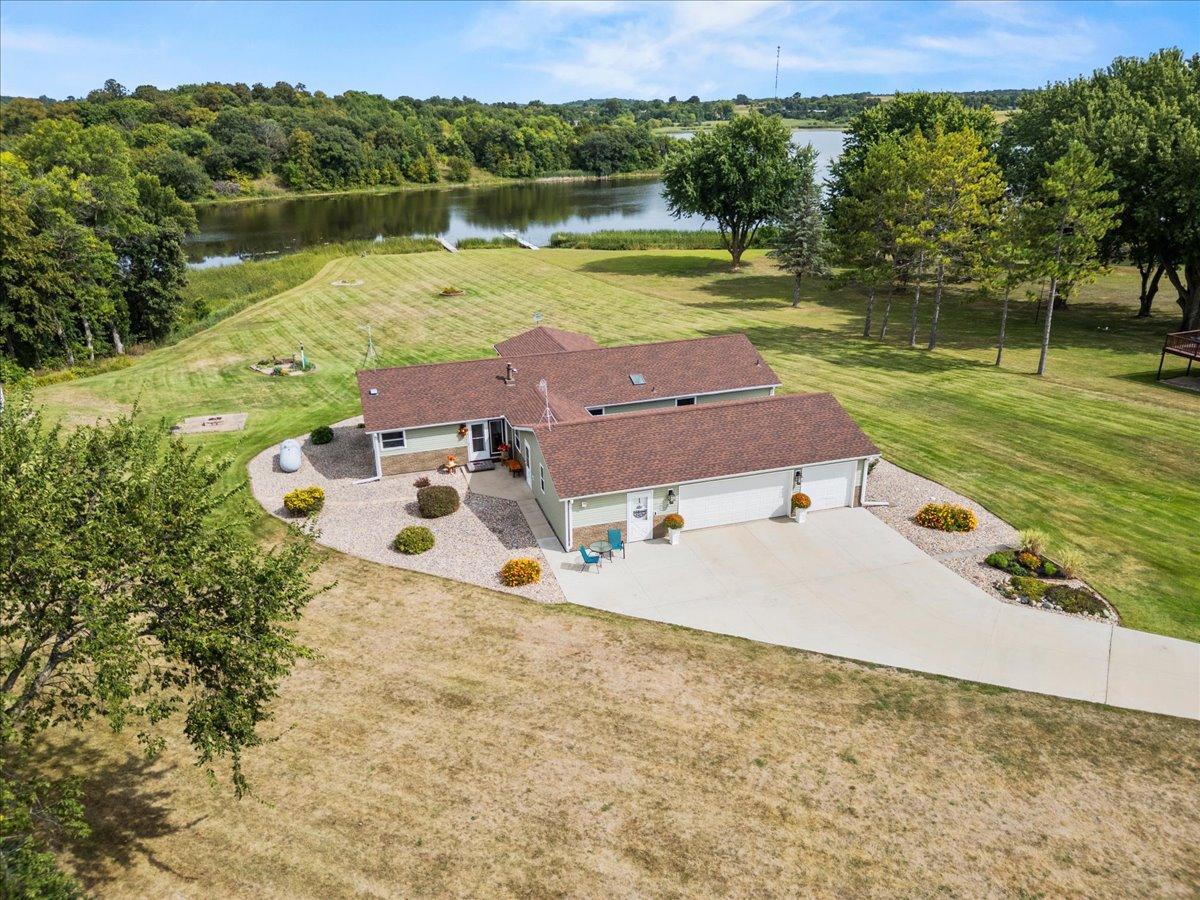 4460 Timber Shores Court SW — photo