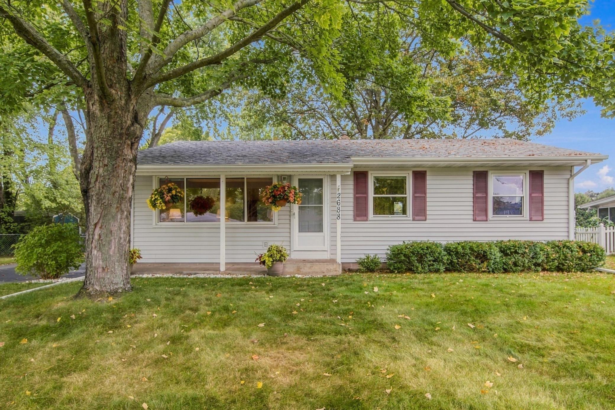 2688 Cedar Avenue, White Bear Lake, MN 55110 | Realty.com