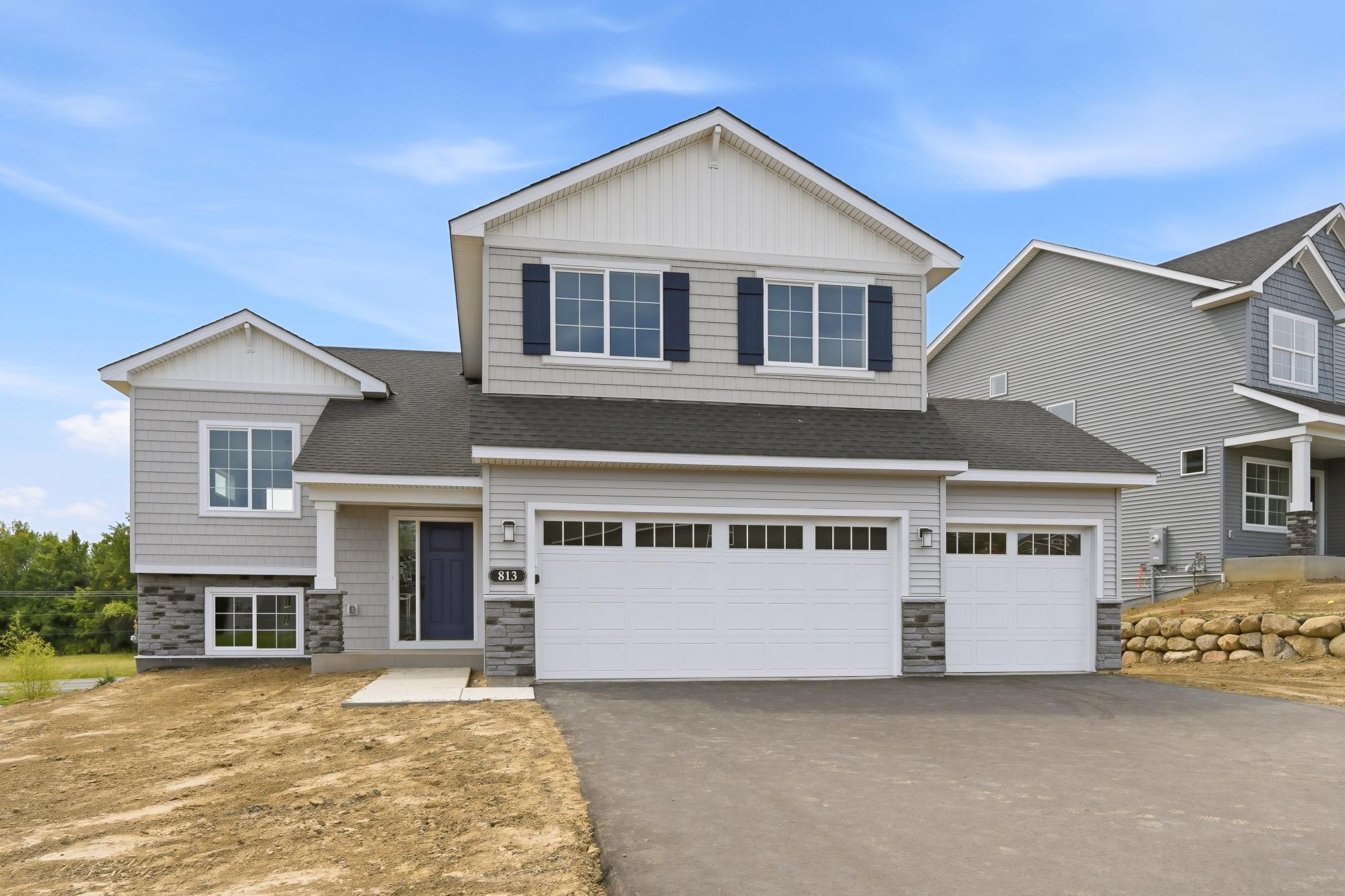 813 Walnut Grove Lane — photo