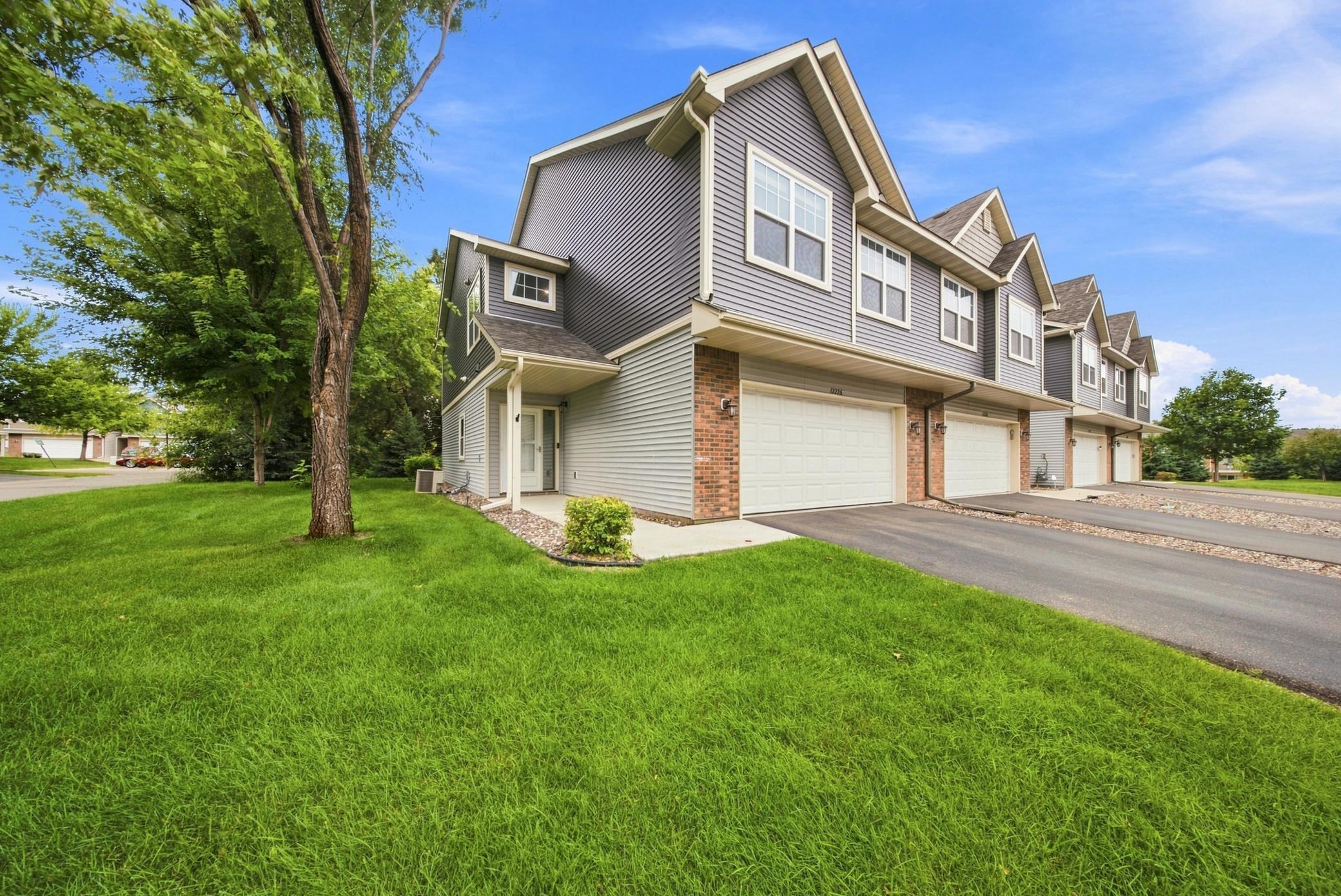 12226 River Valley Drive — photo