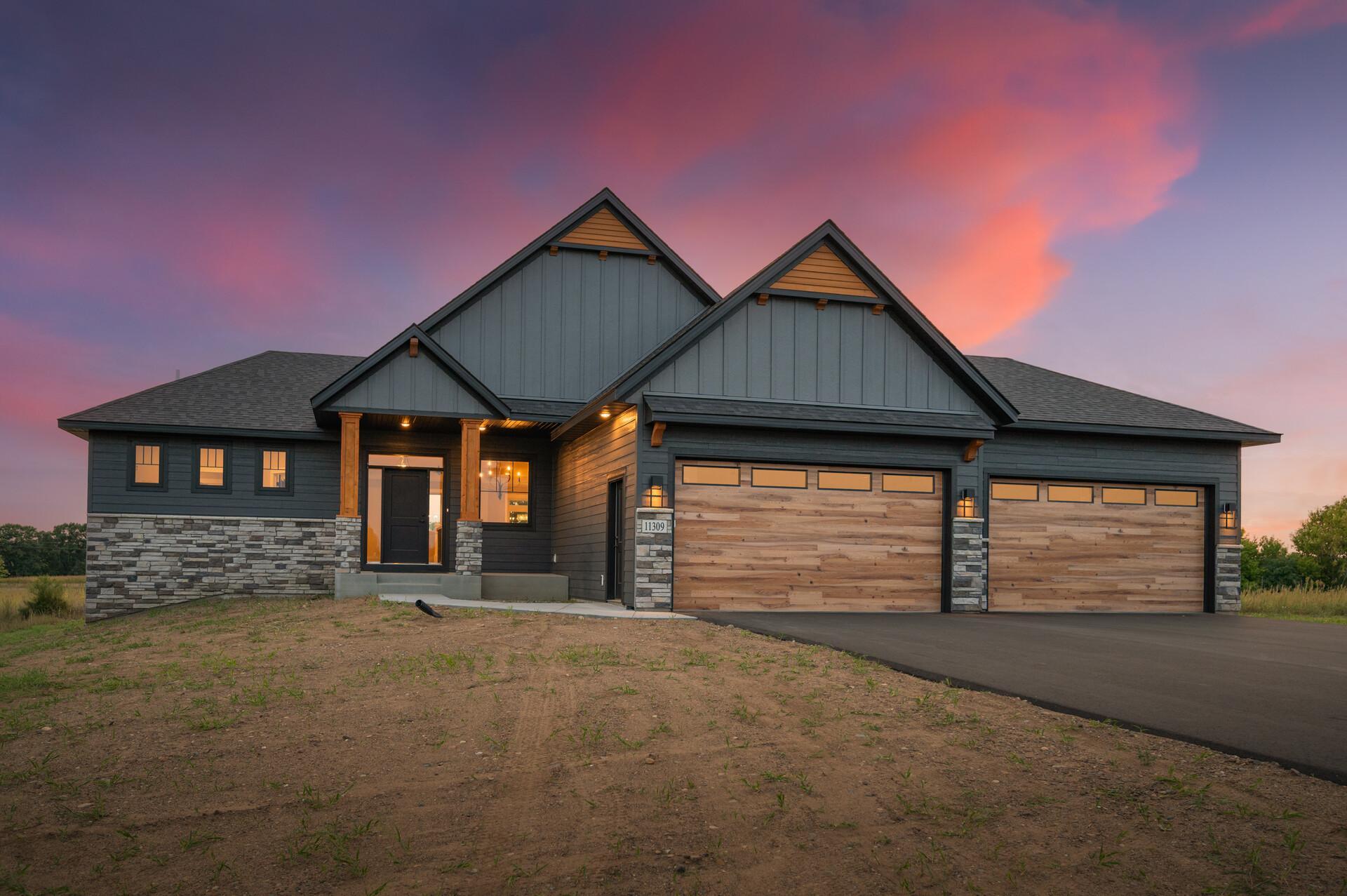 L7 B1 238th Avenue NW — photo