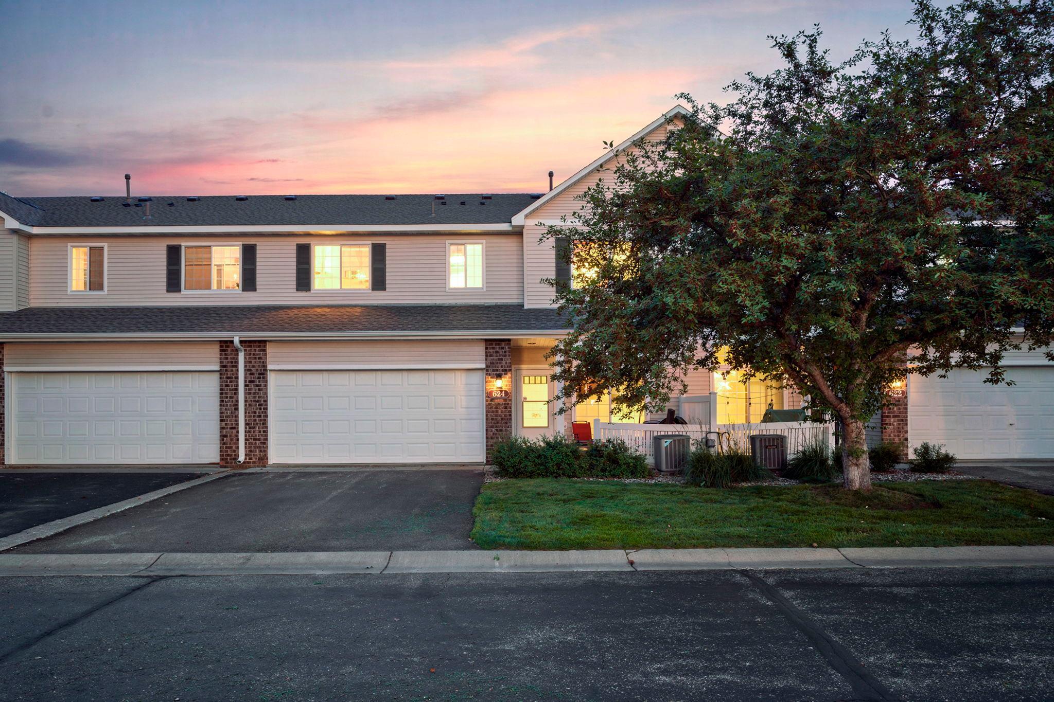 624 Tamarack Trail — photo