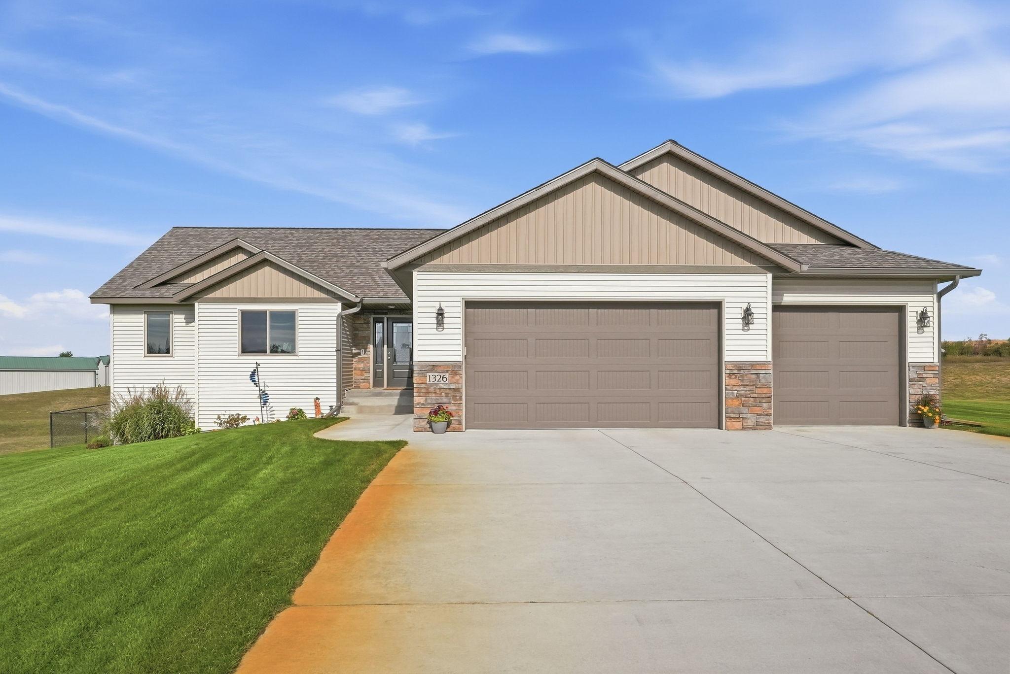 1326 Faith Hill Drive SW — photo
