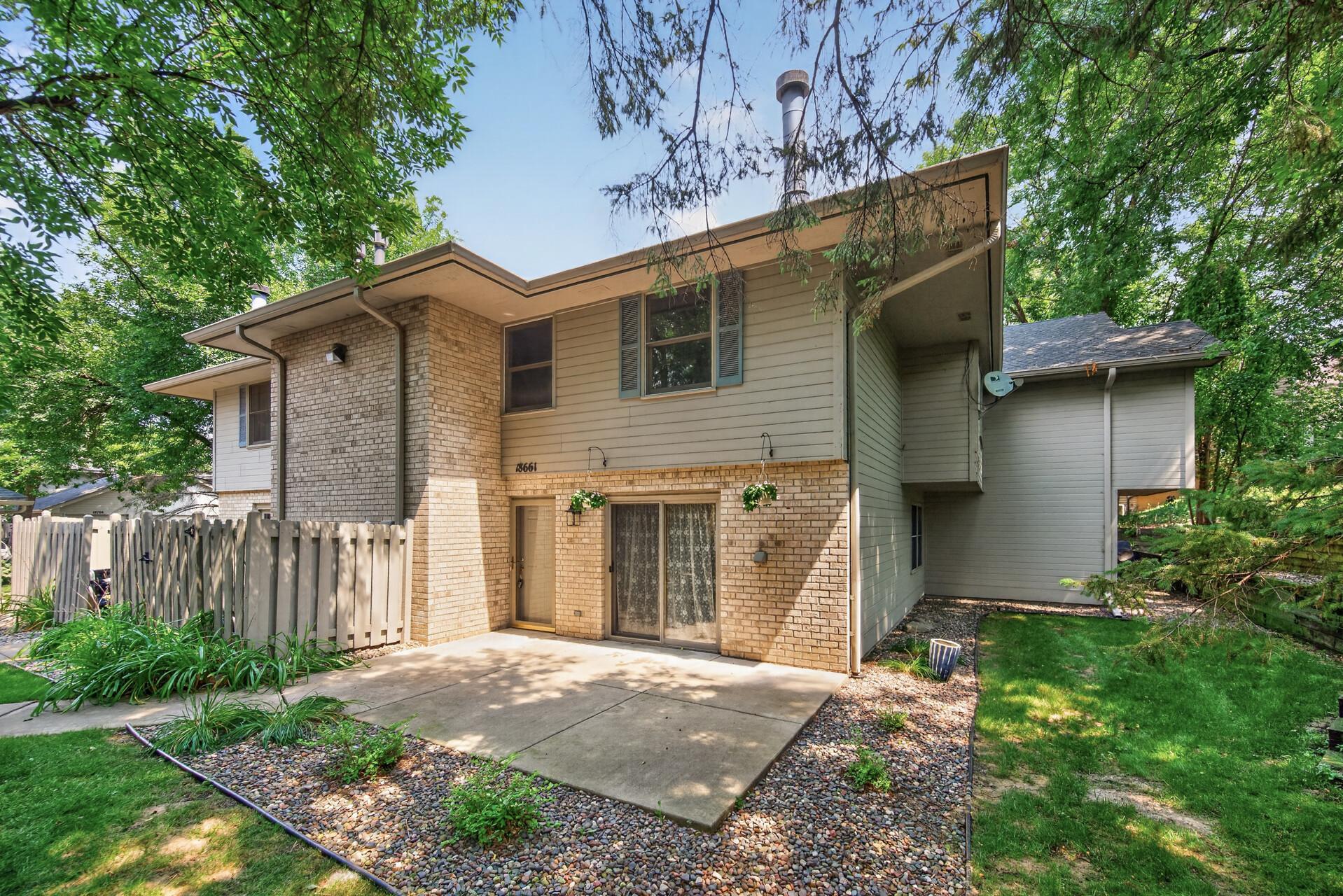 18661 Clear View Court — photo