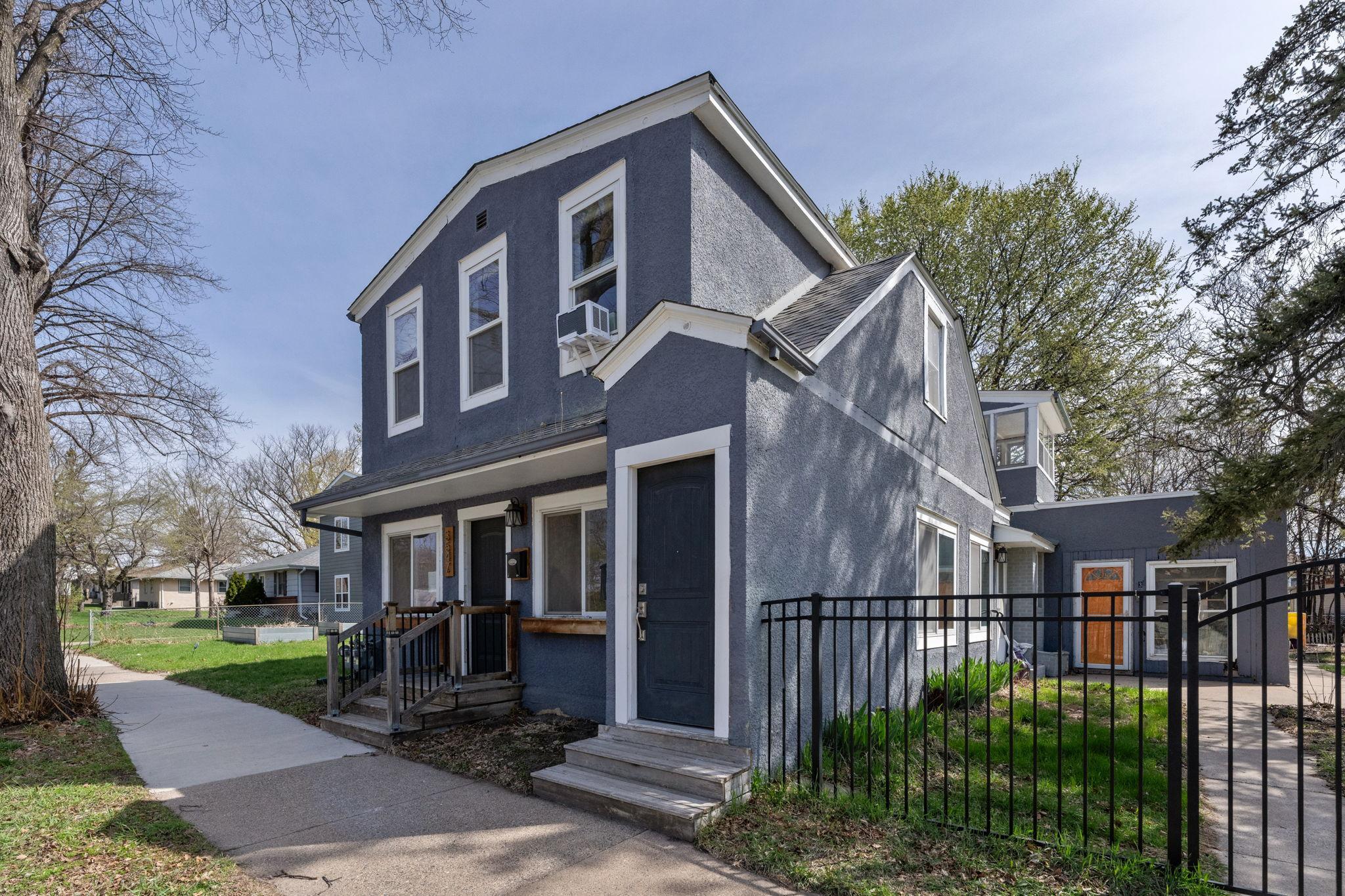 3547 Main Street NE — photo