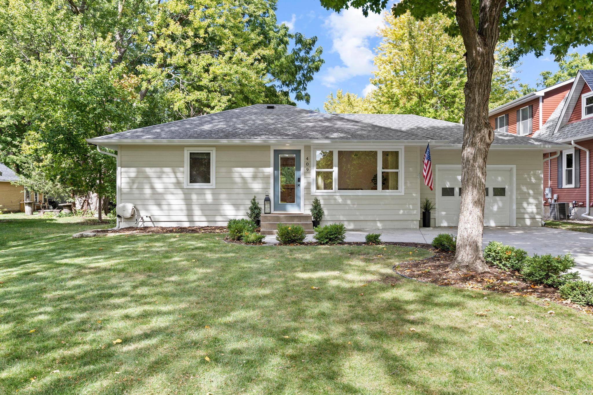 409 Westminster Avenue SW — photo
