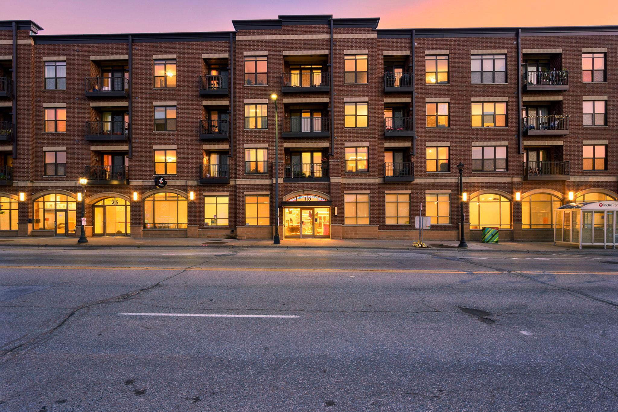 15 E Franklin Avenue 210 — photo