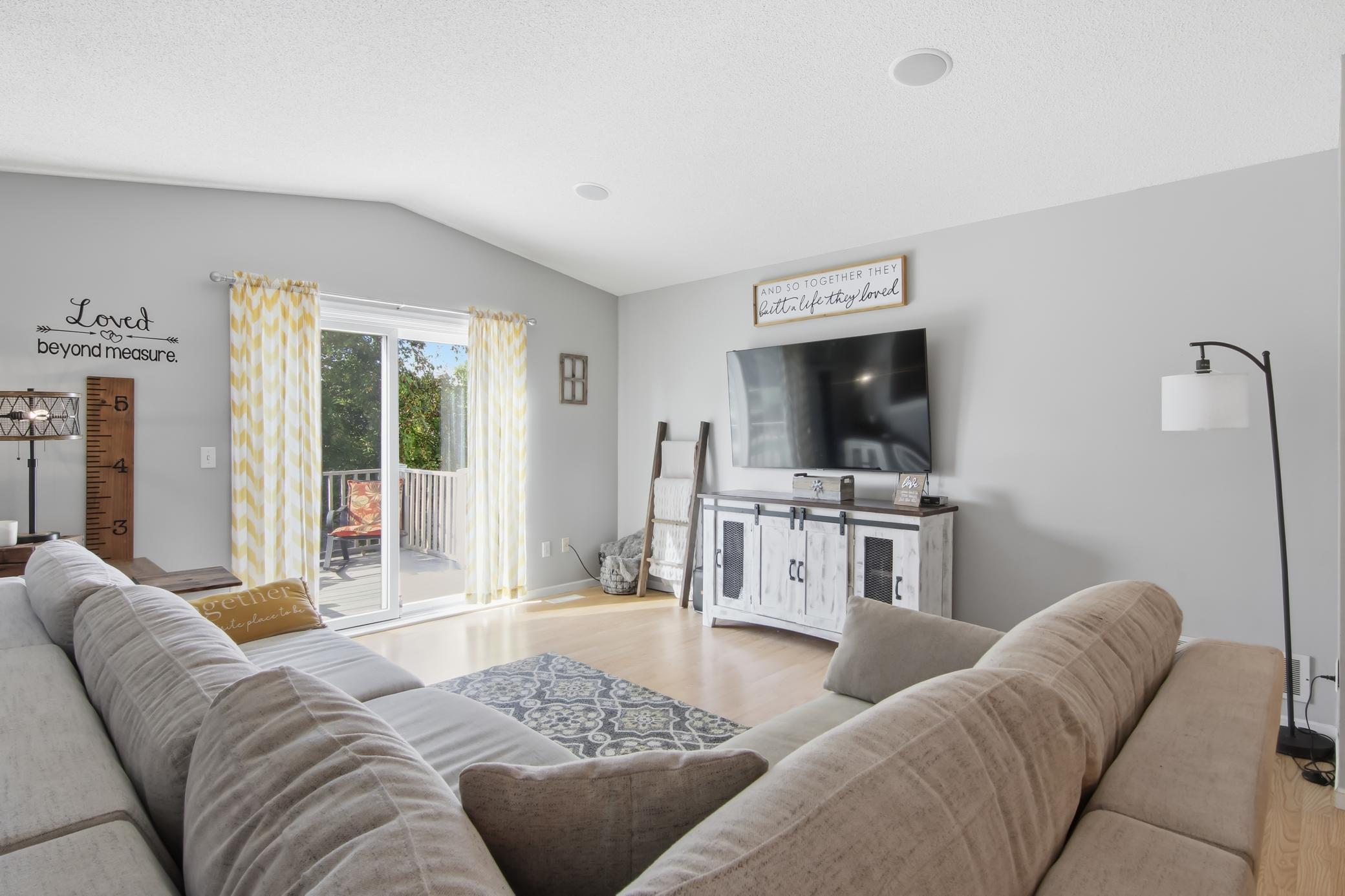 721 Highview Court — photo