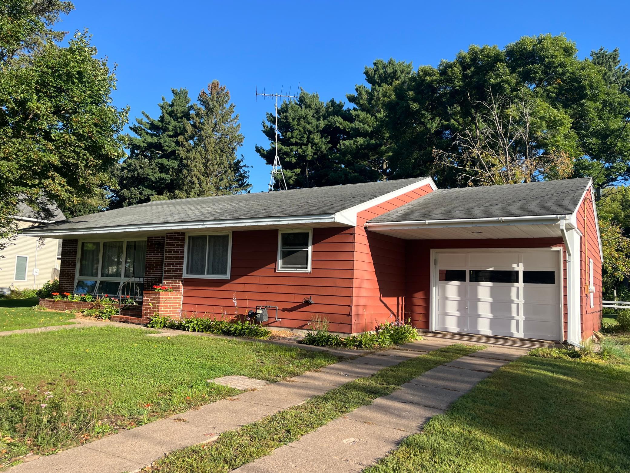 130 Arlington Drive — photo