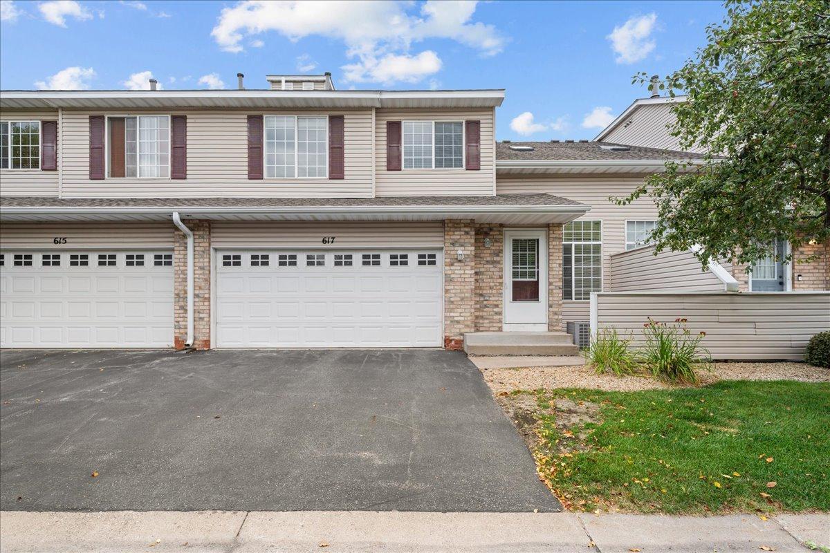 617 Grandview Way — photo