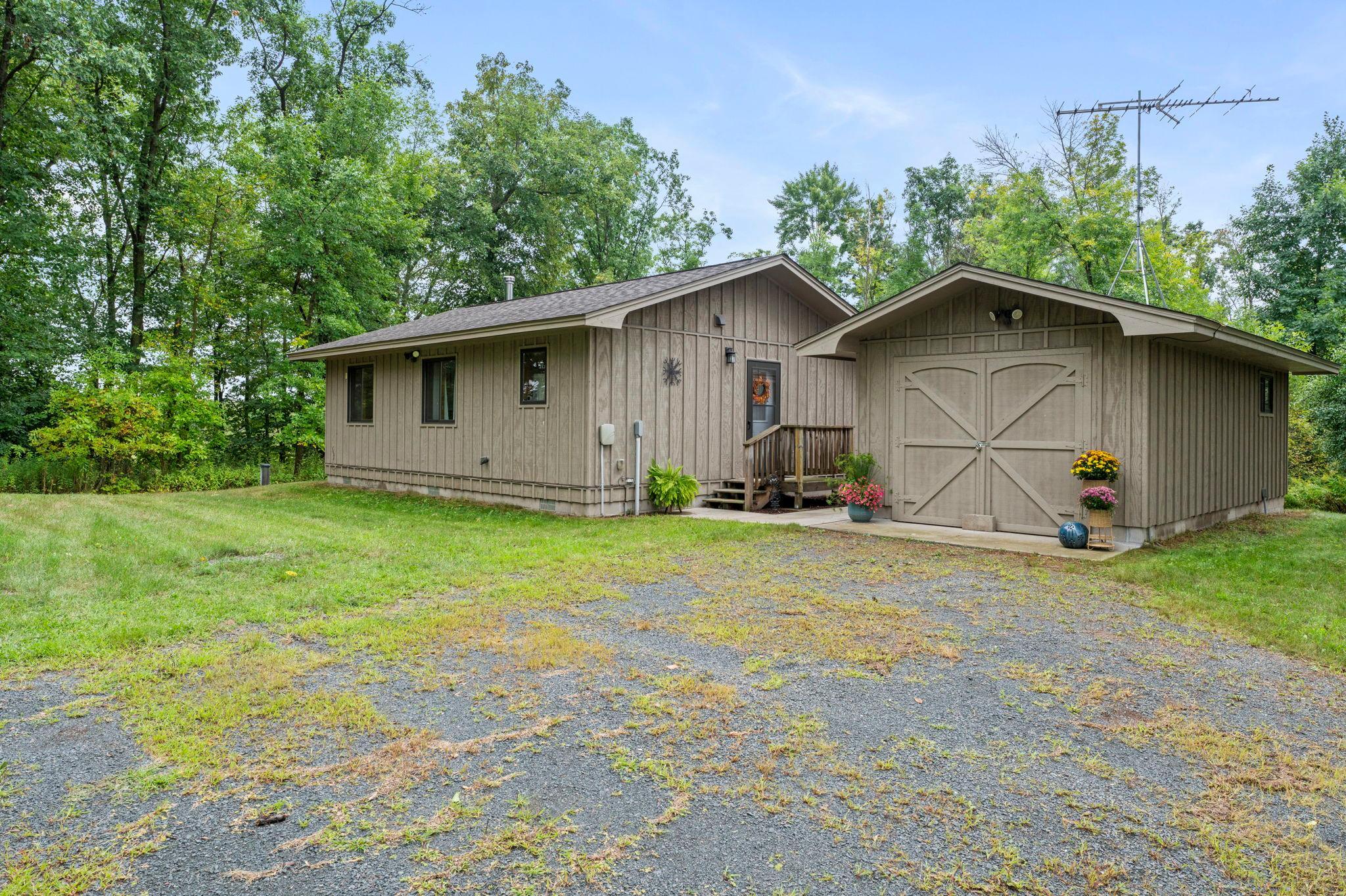 1722 W WHITE ASH DR — photo 2