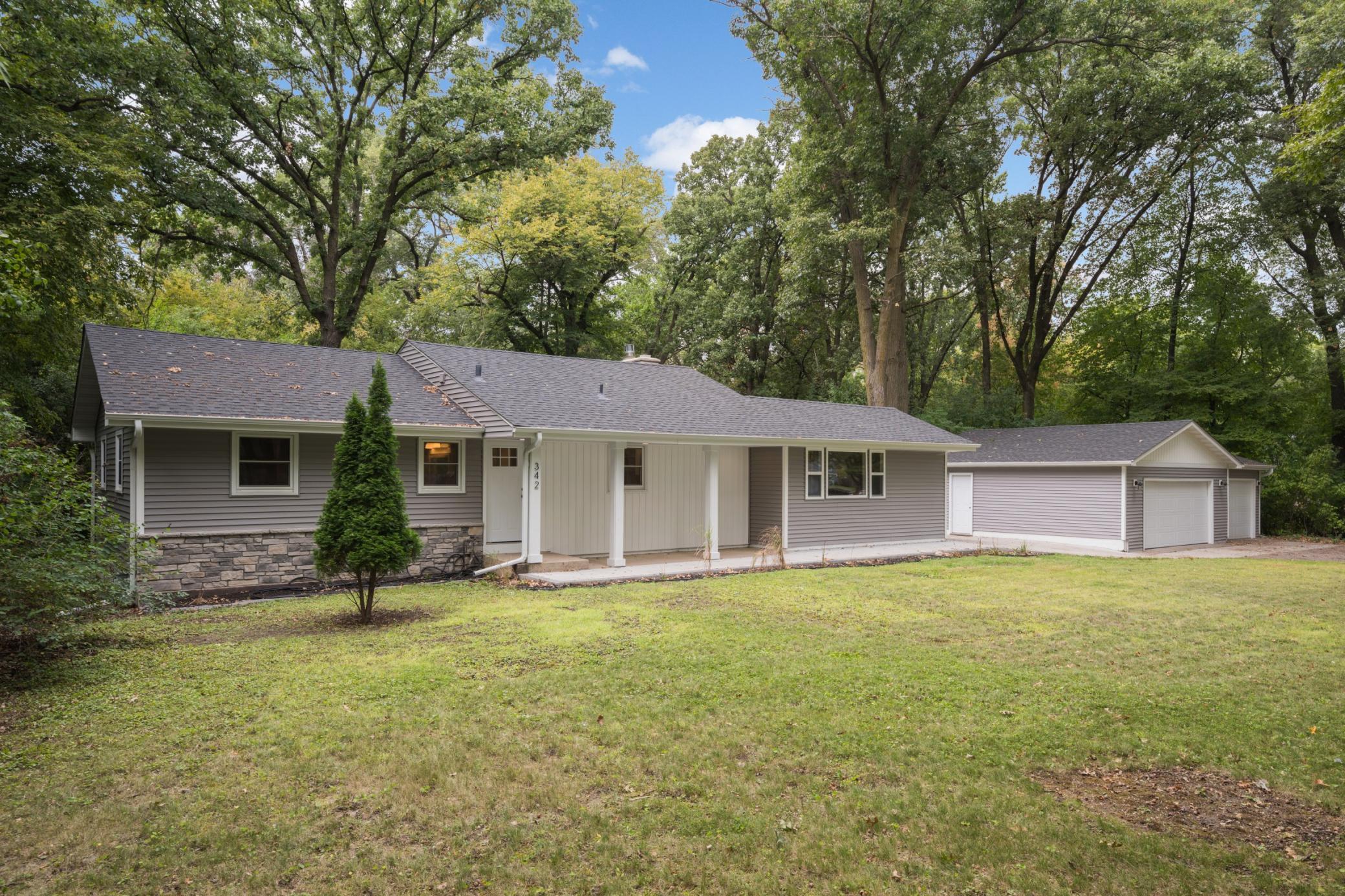 342 Kenmar Circle — photo