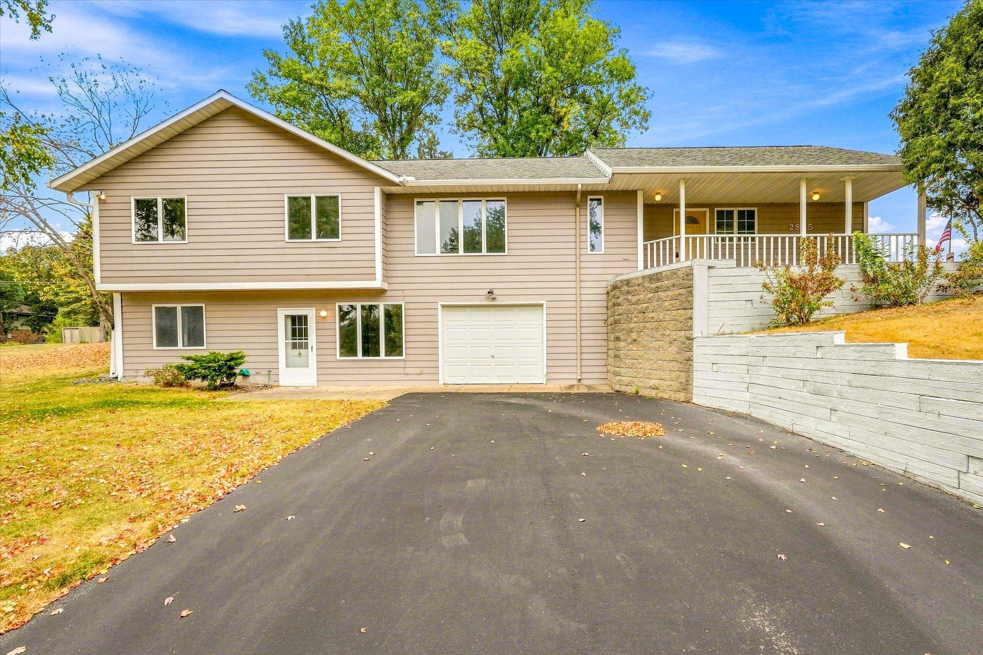 2835 Pioneer Lane — photo