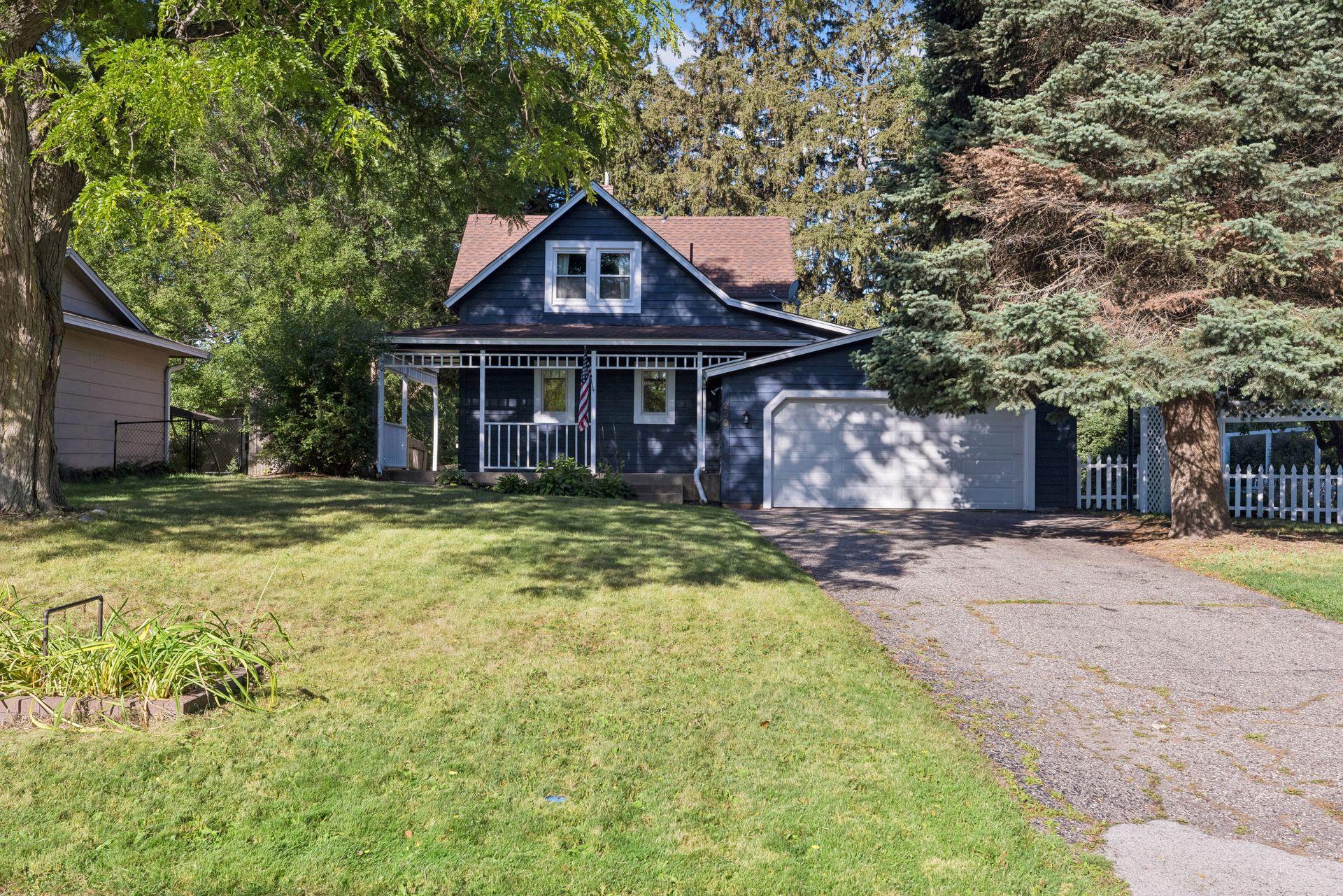 239 Oakwood Drive — photo
