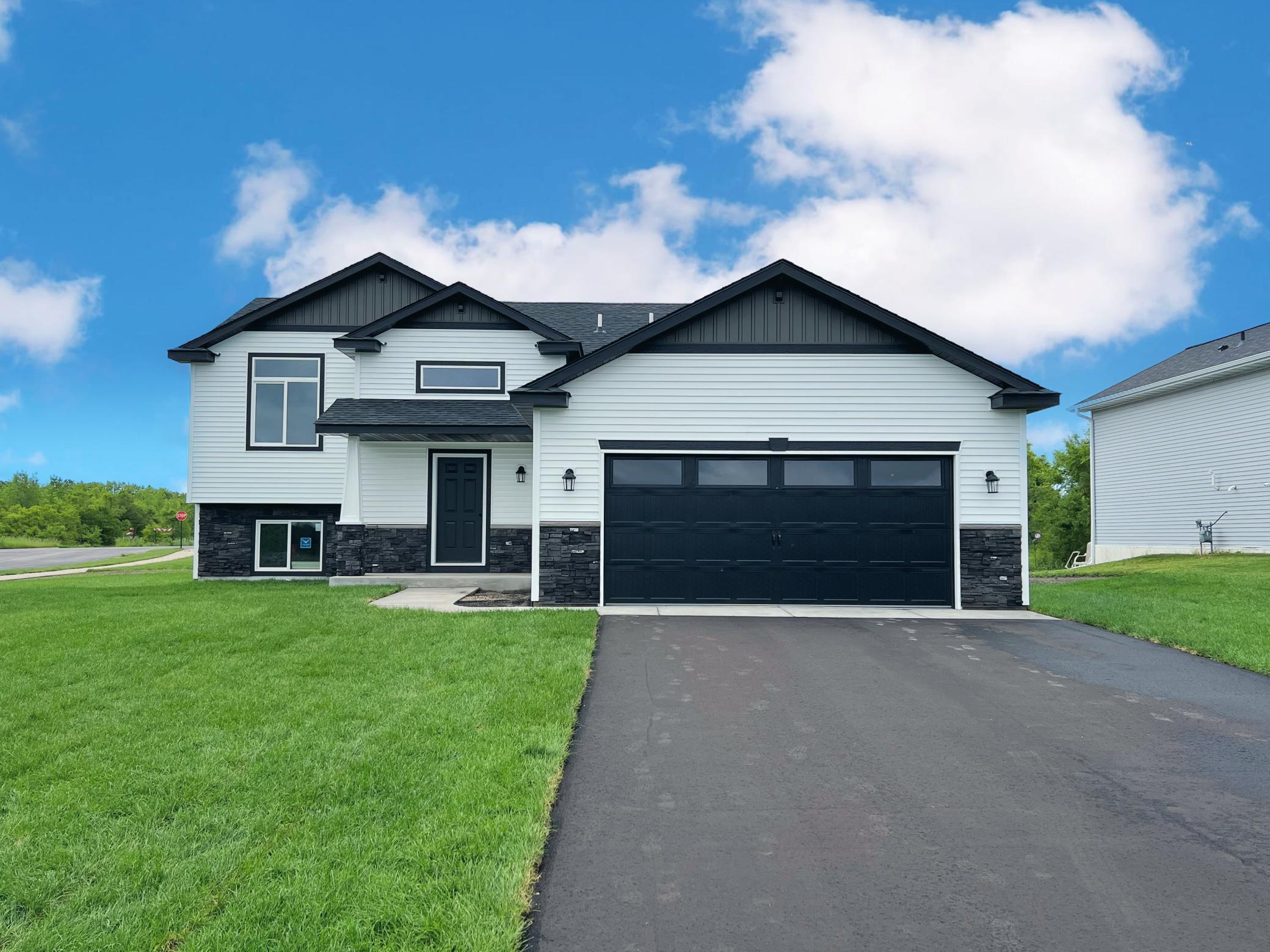 1143 29th Street NE — photo