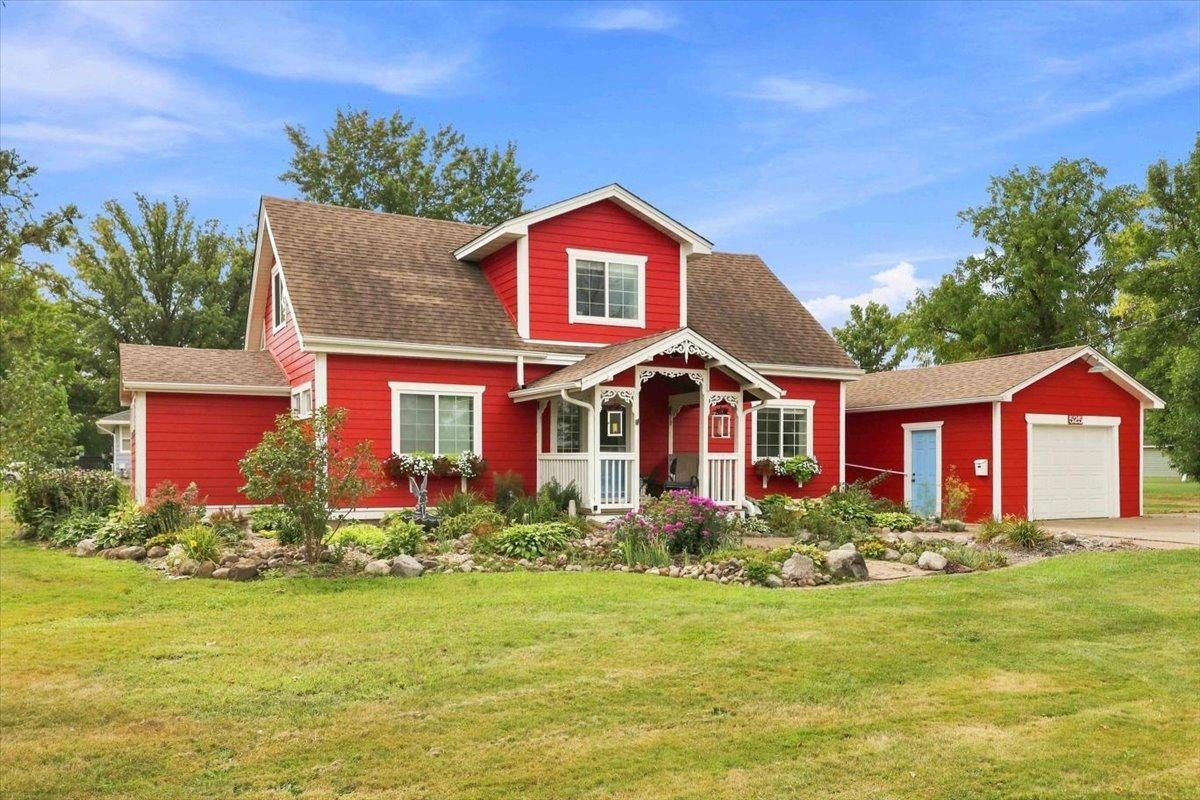 525 Maple Avenue E, Mora, MN 55051 — photo 3