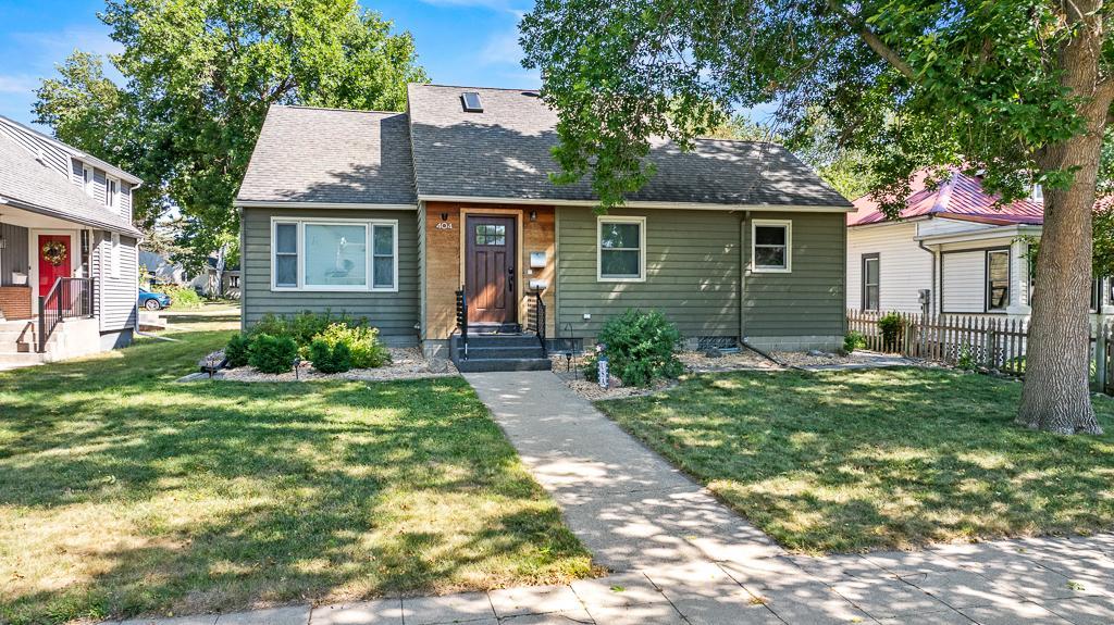 404 Walnut Street — photo