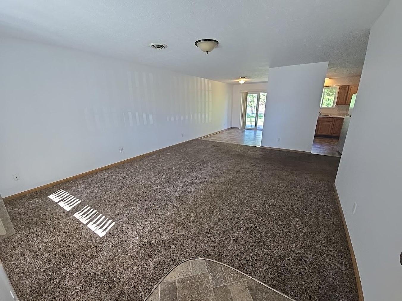 163 Ridgeview Drive, Pipestone, MN 56164 — photo 3