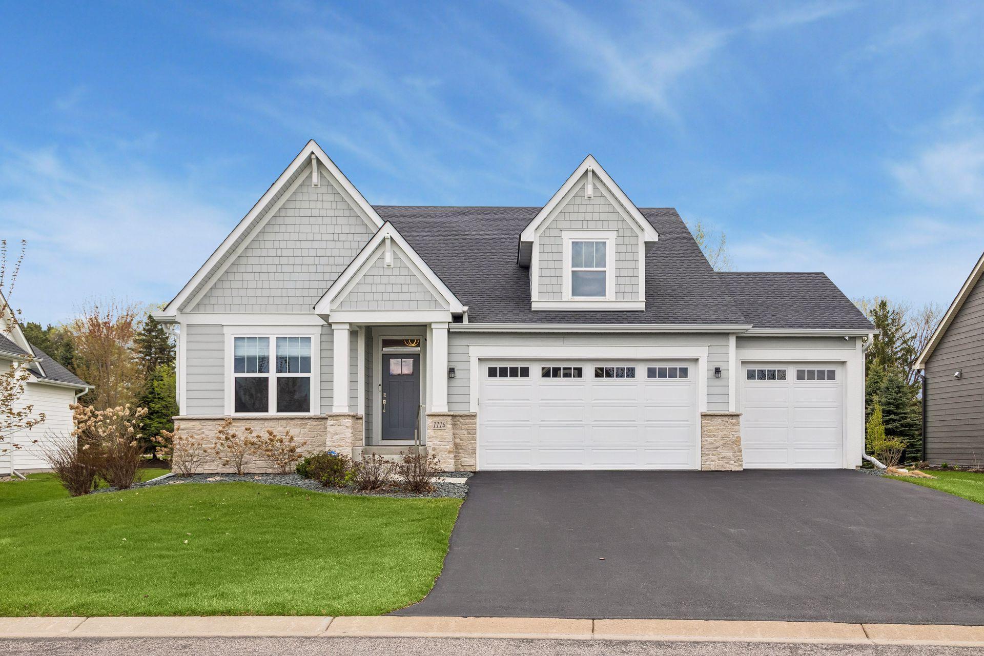 1114 Mehegan Lane — photo
