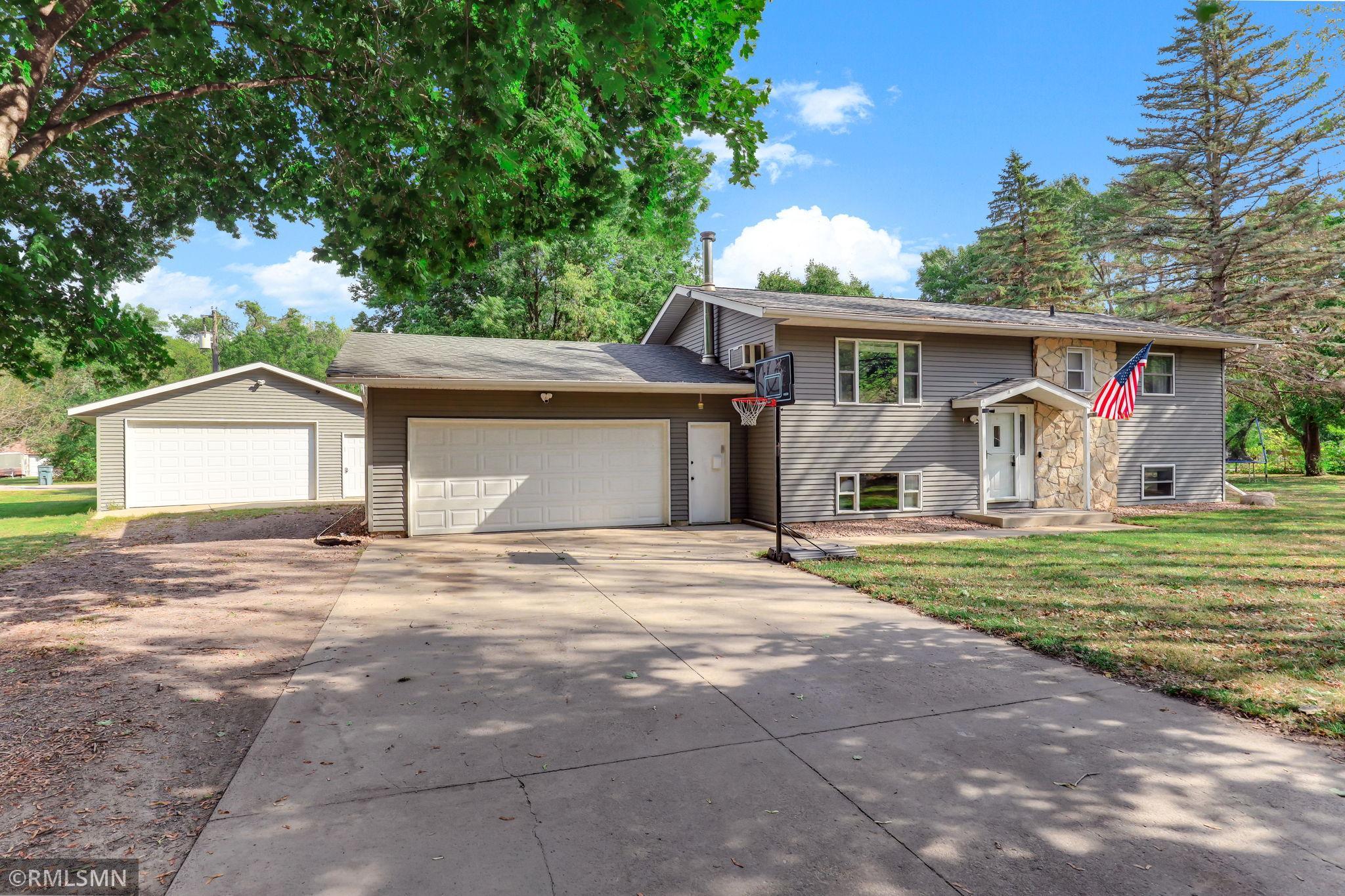 4934 Bluehill Circle — photo
