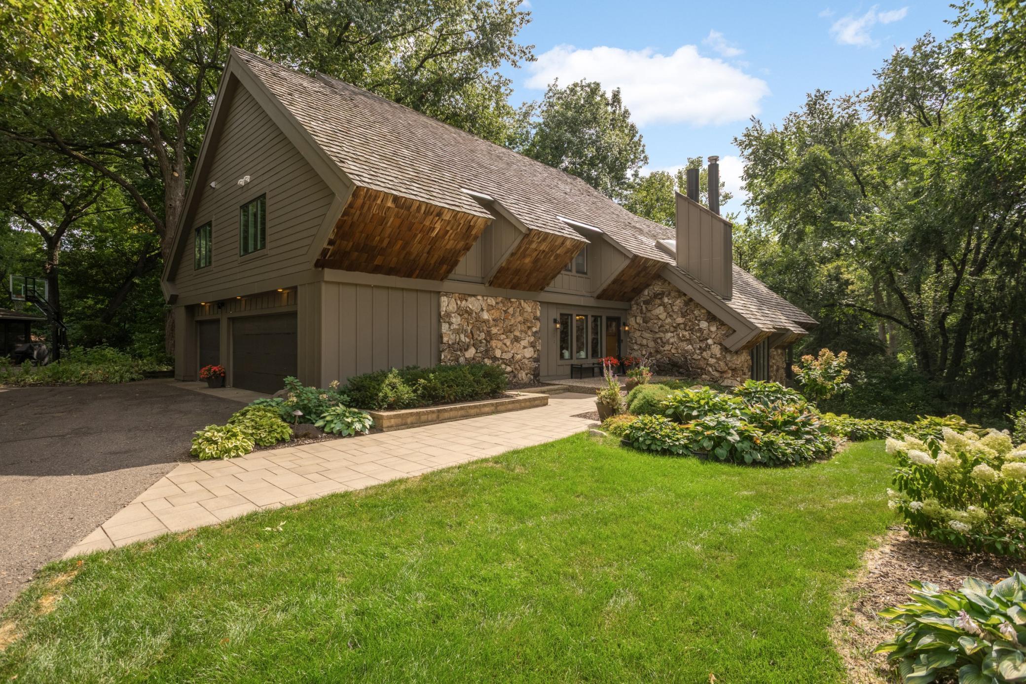 694 Maple Park Drive — photo