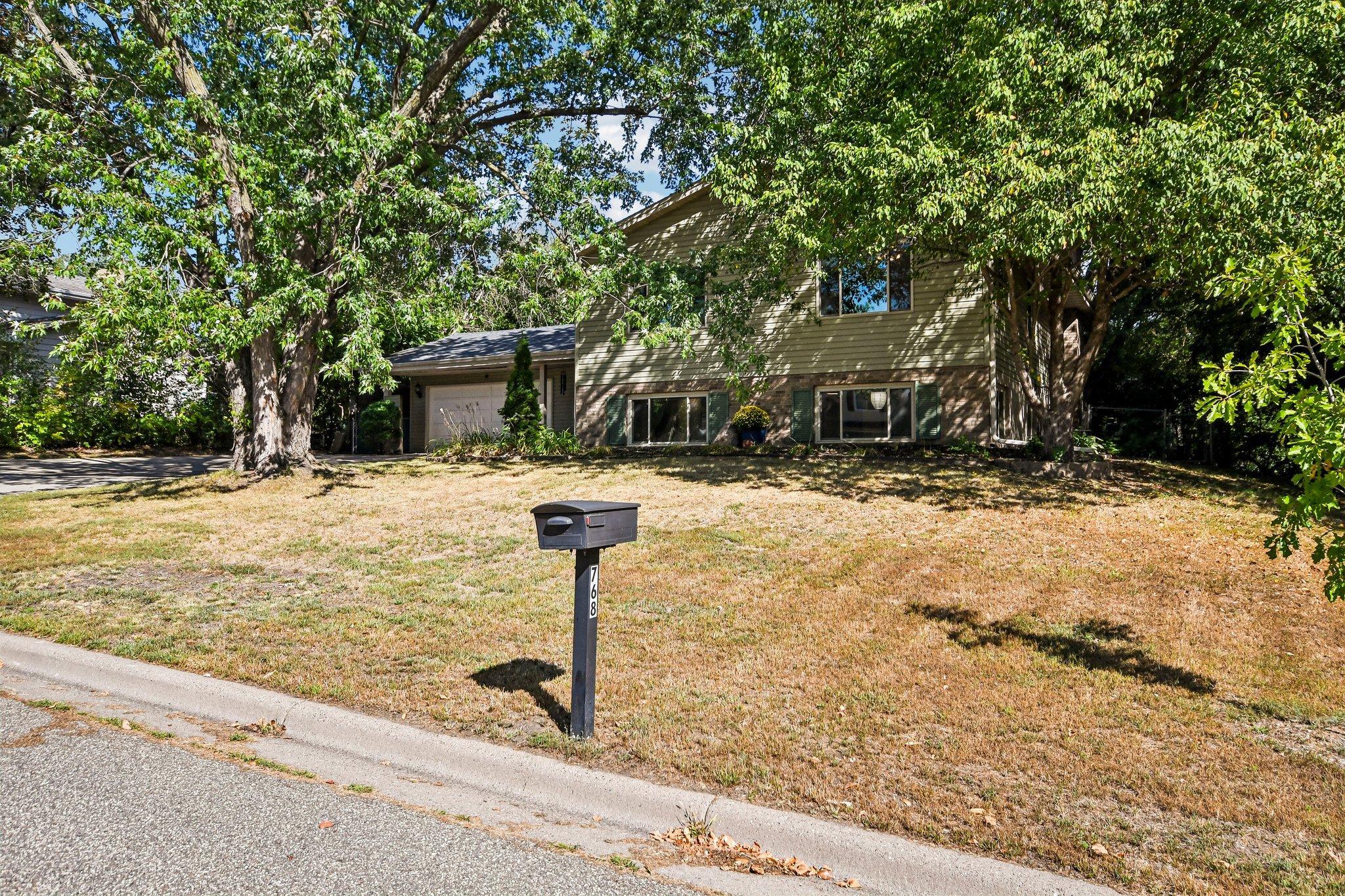 767 Eldridge Avenue E, Maplewood, MN 55117 — photo 3