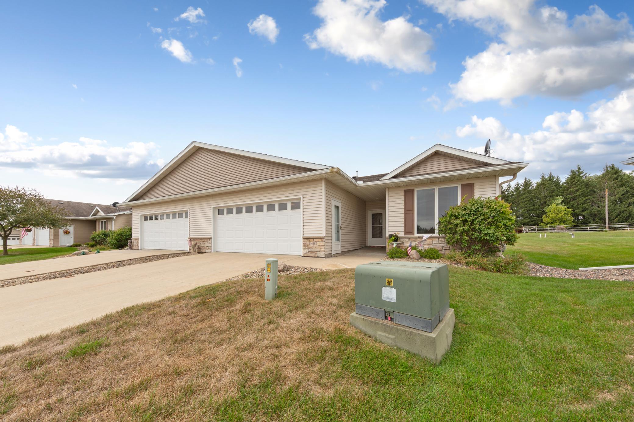 418 Buckshot Court — photo