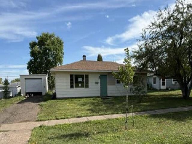 47 Edwards Drive — photo