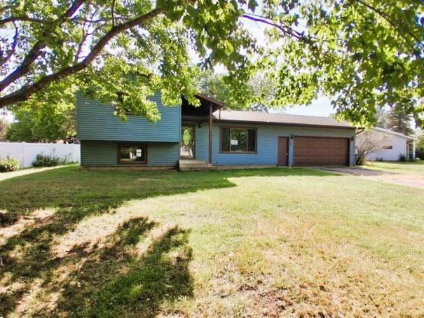 831 Cumming Lane — photo