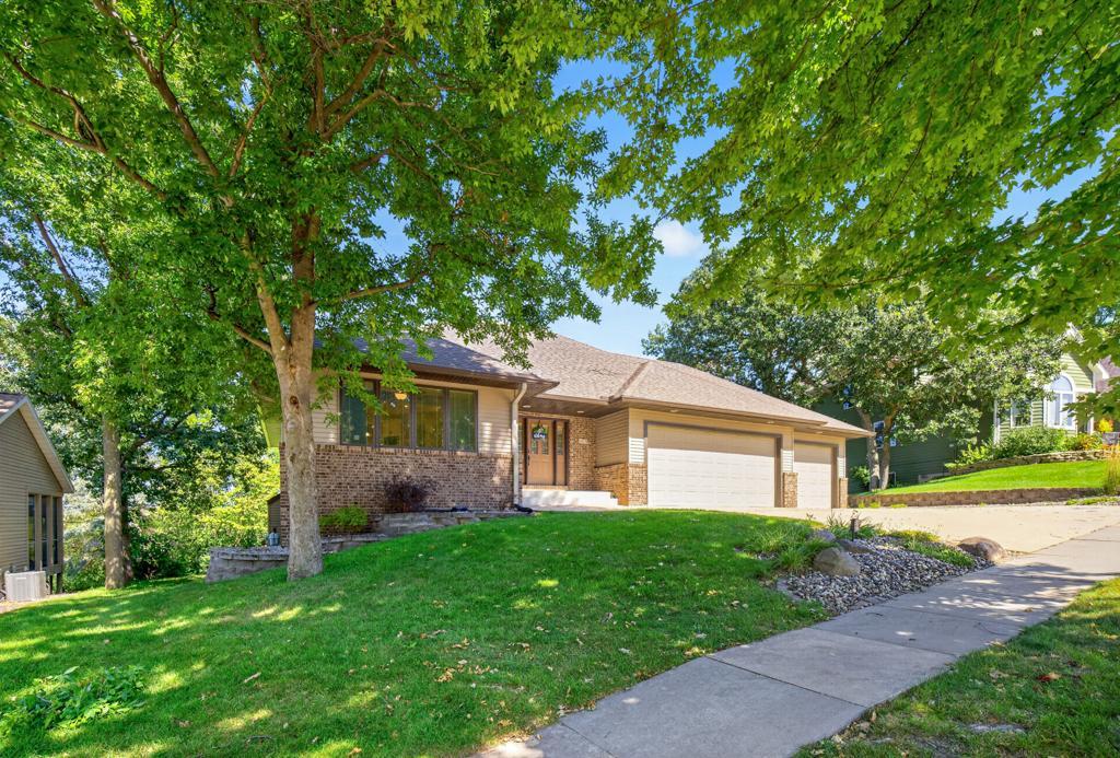 1419 Glendale Hills Drive NE — photo