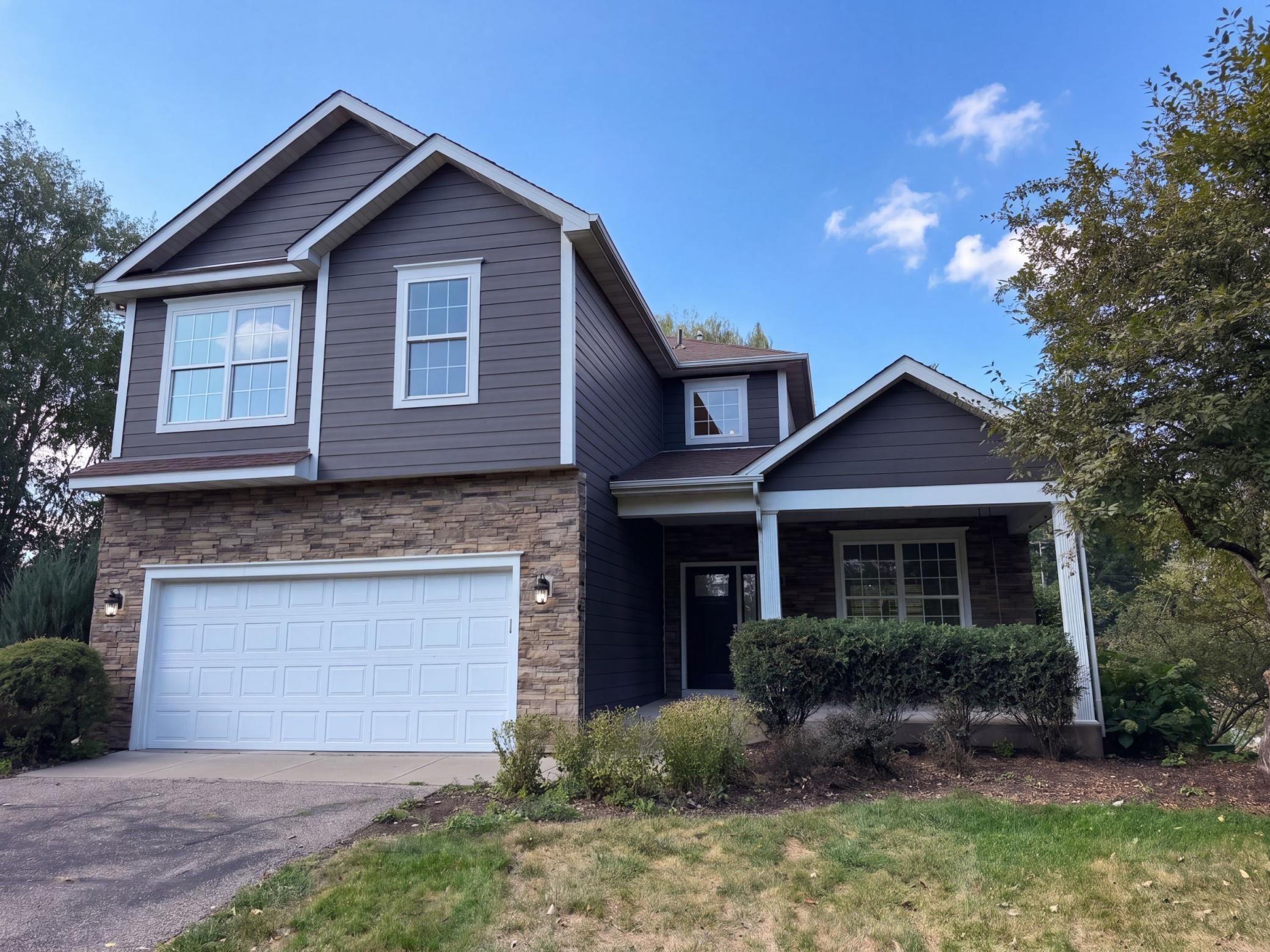 1012 Delano Court — photo