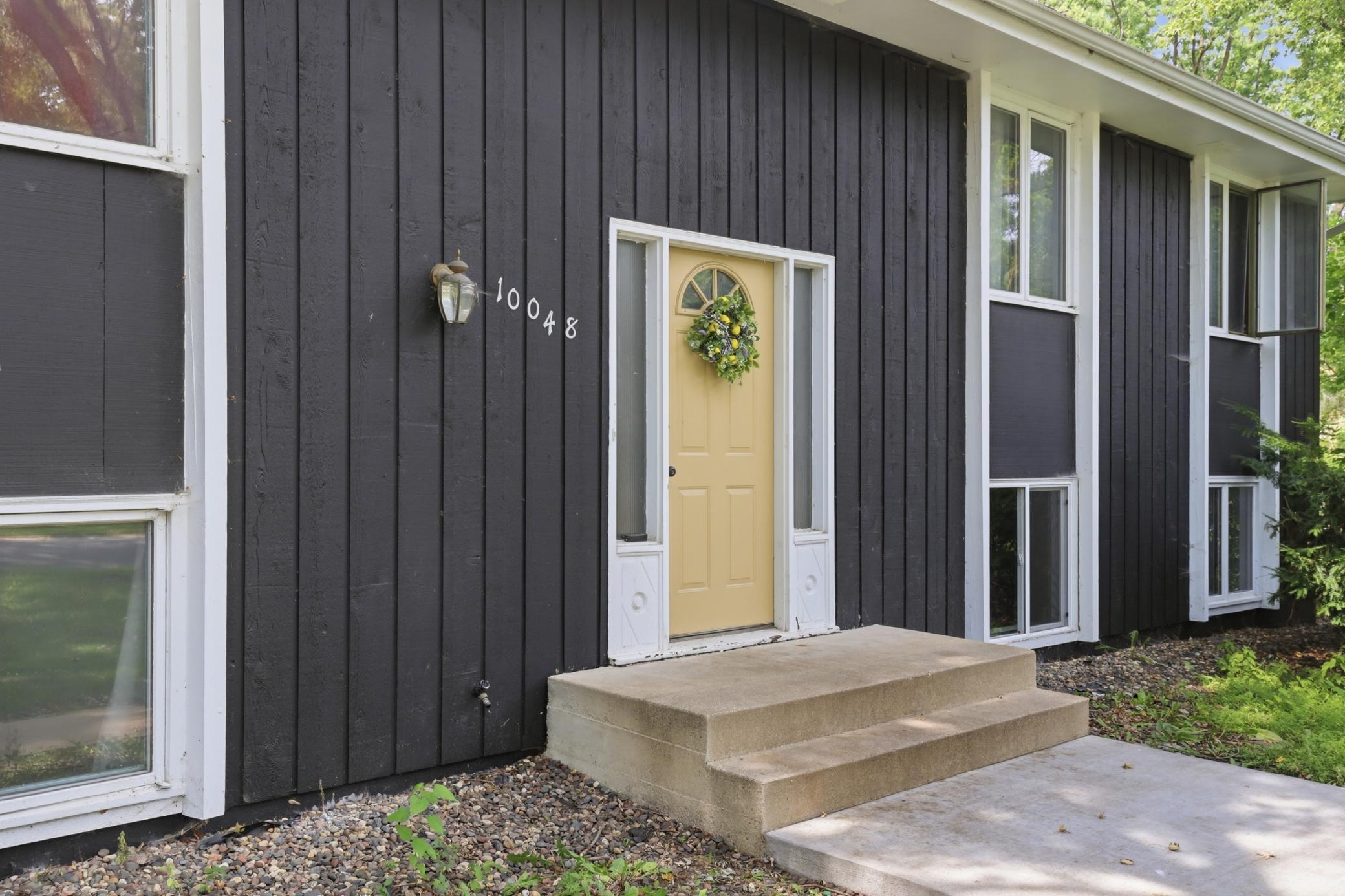 10048 Upton Road, Minneapolis, MN 55431 — photo 2