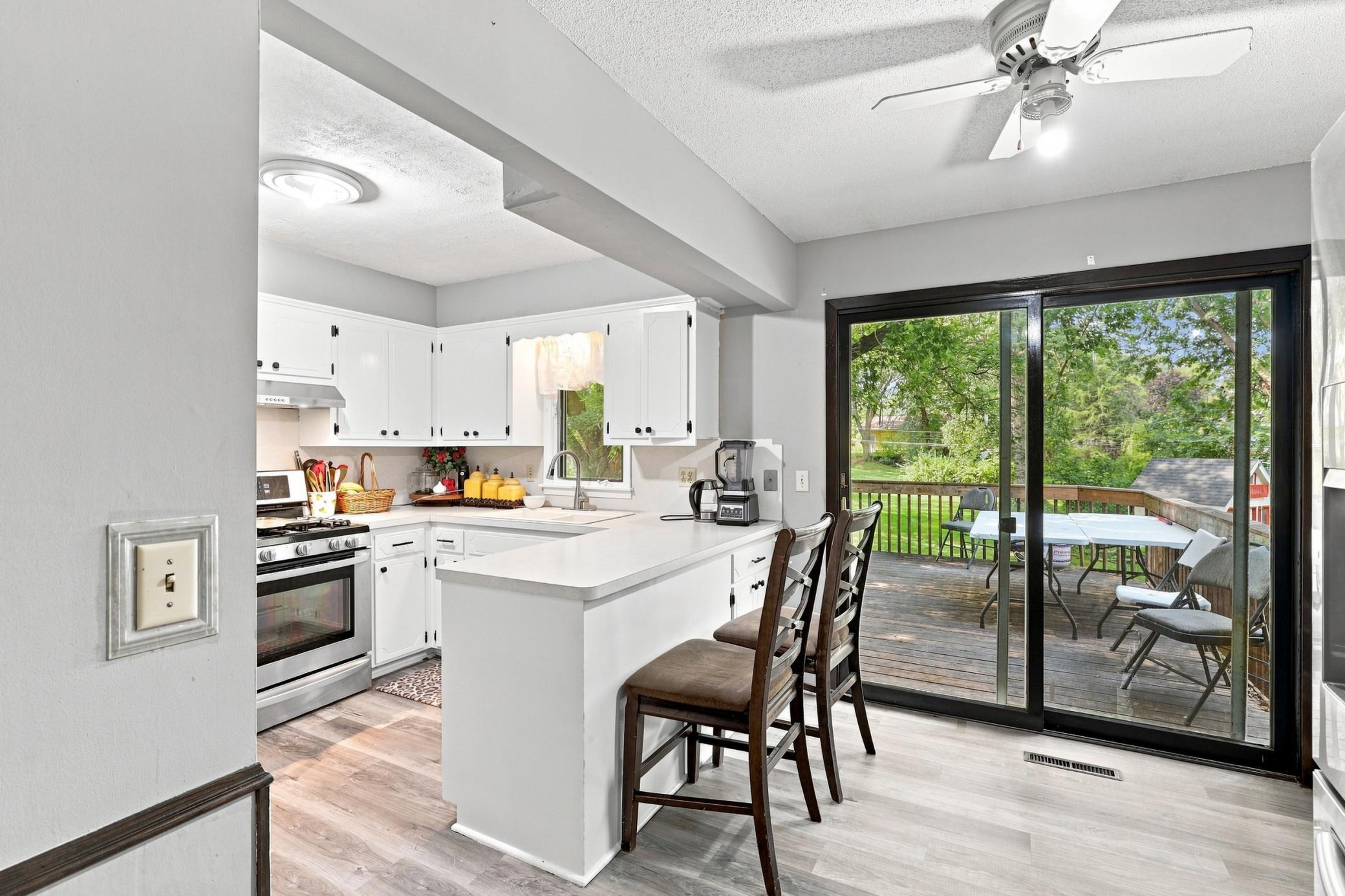 10048 Upton Road, Minneapolis, MN 55431 — photo 3