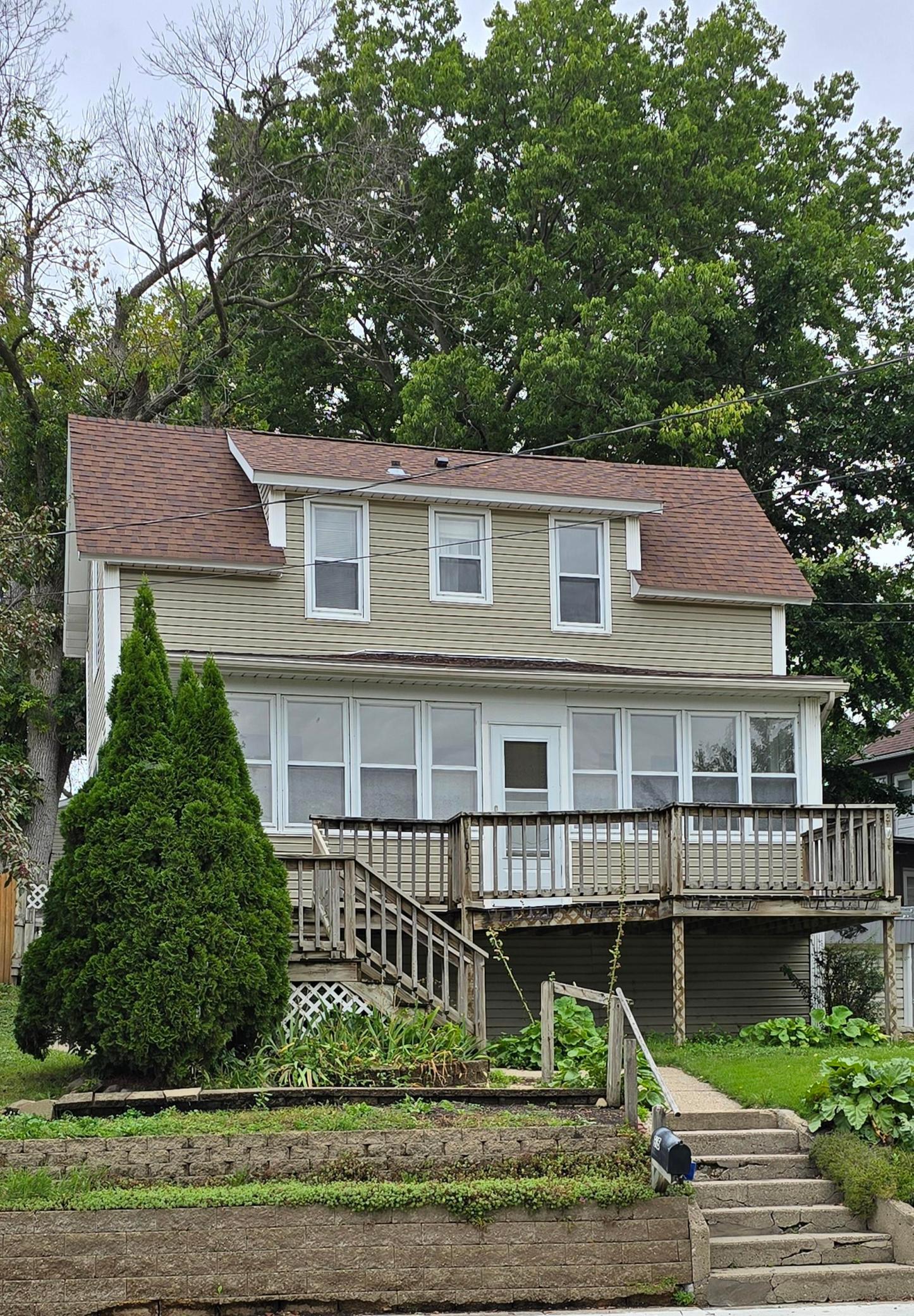 615 Albert Lea Street — photo