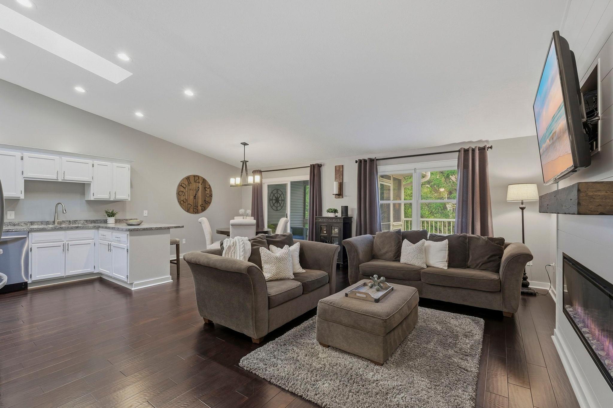 4240 Boulder Ridge Point — photo