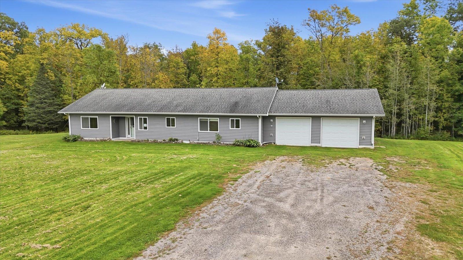 10104 Three Bridges Road — photo