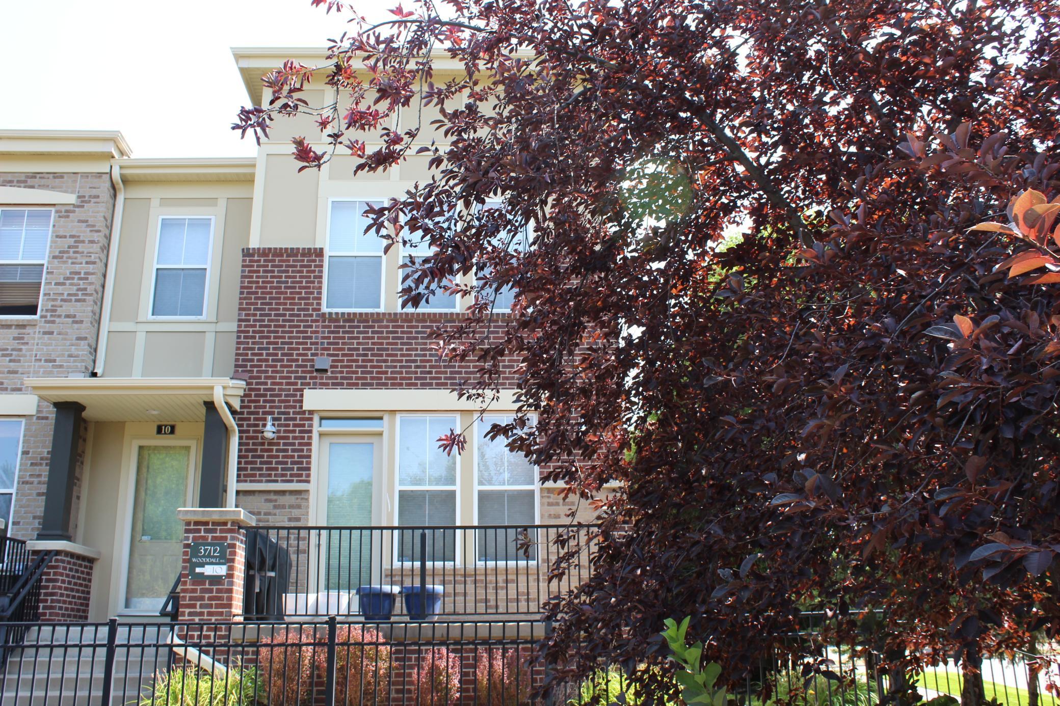 3712 Wooddale Avenue S 10 — photo