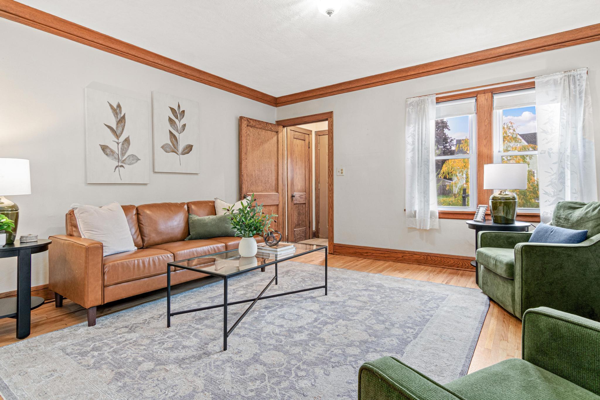 1186 Englewood Avenue, Saint Paul, MN 55104 | Realty.com