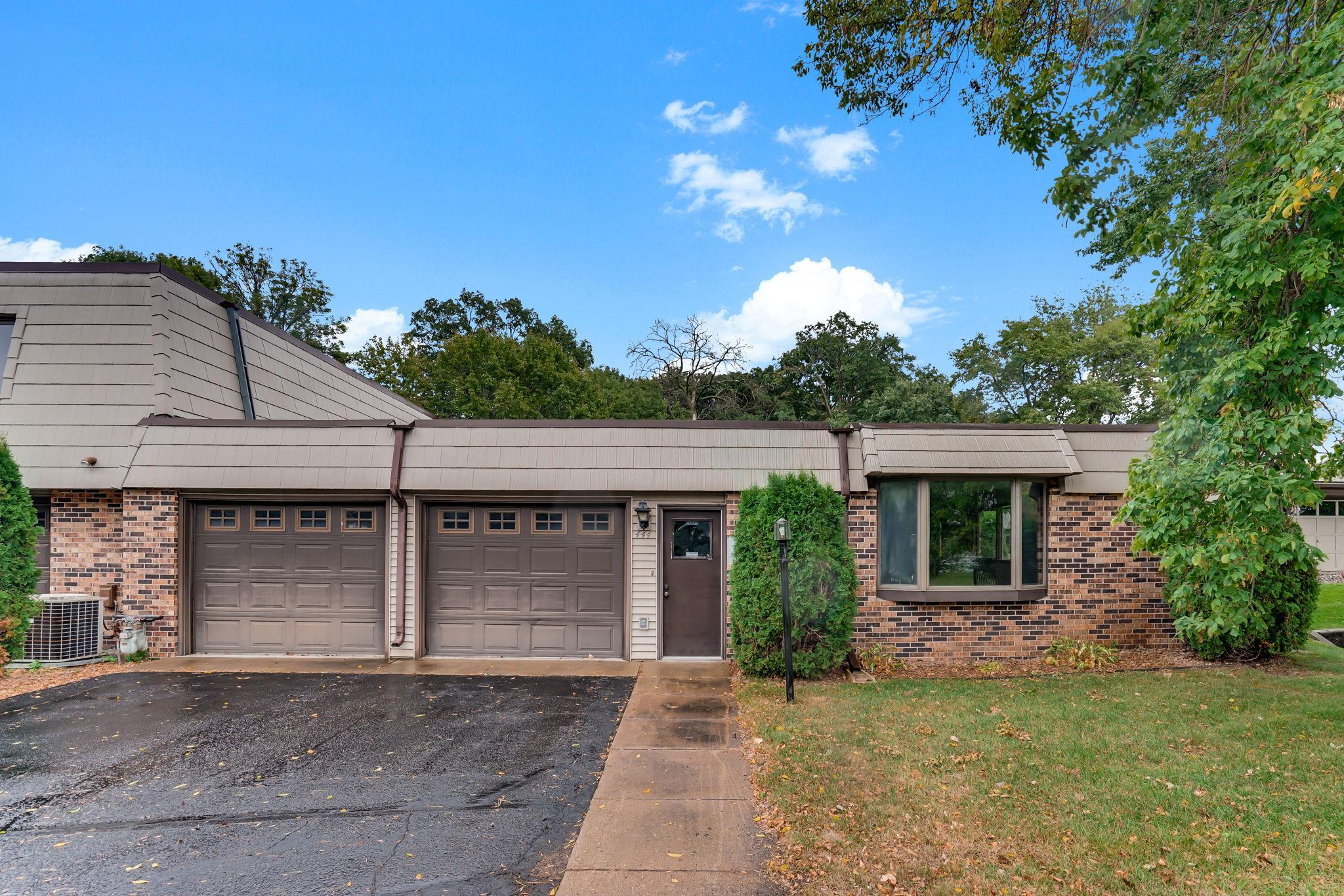 444 Kirkwall Court — photo
