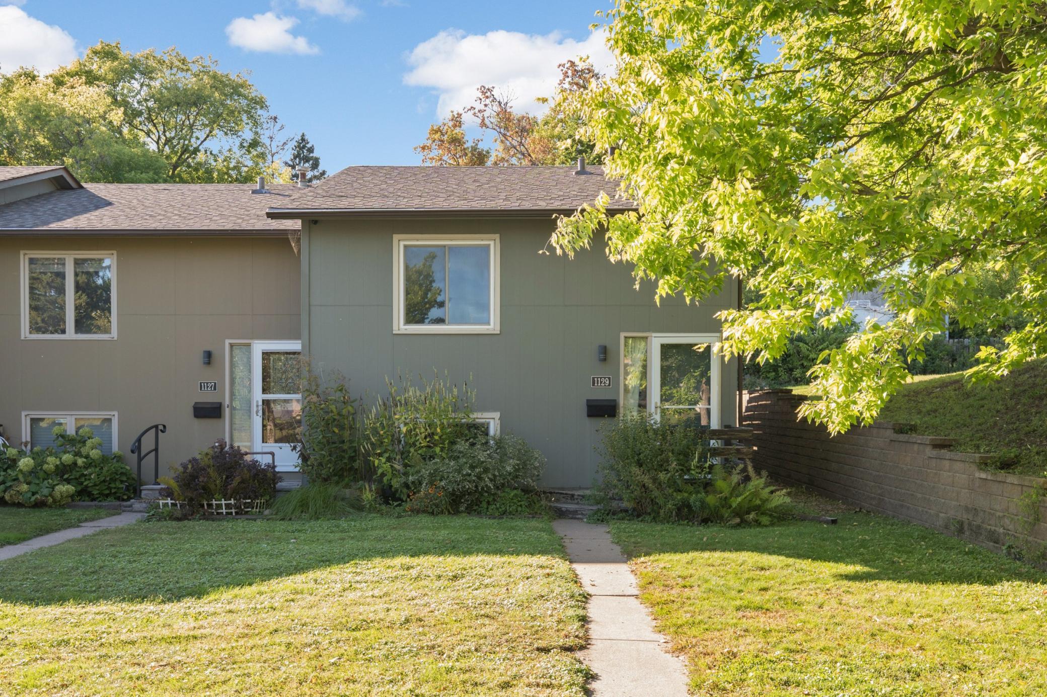 1129 Fifield Street — photo