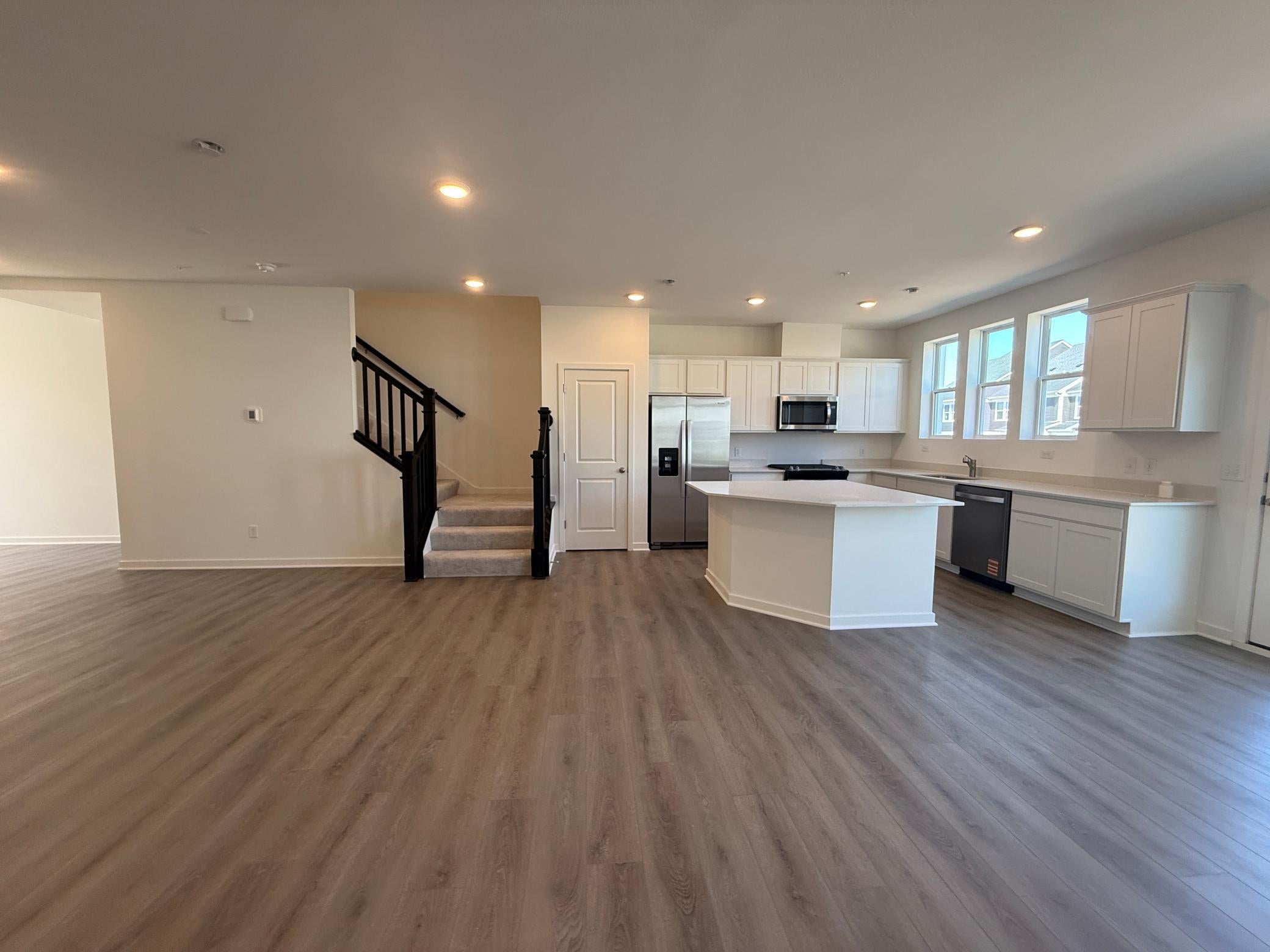 14928 Avondale View — photo